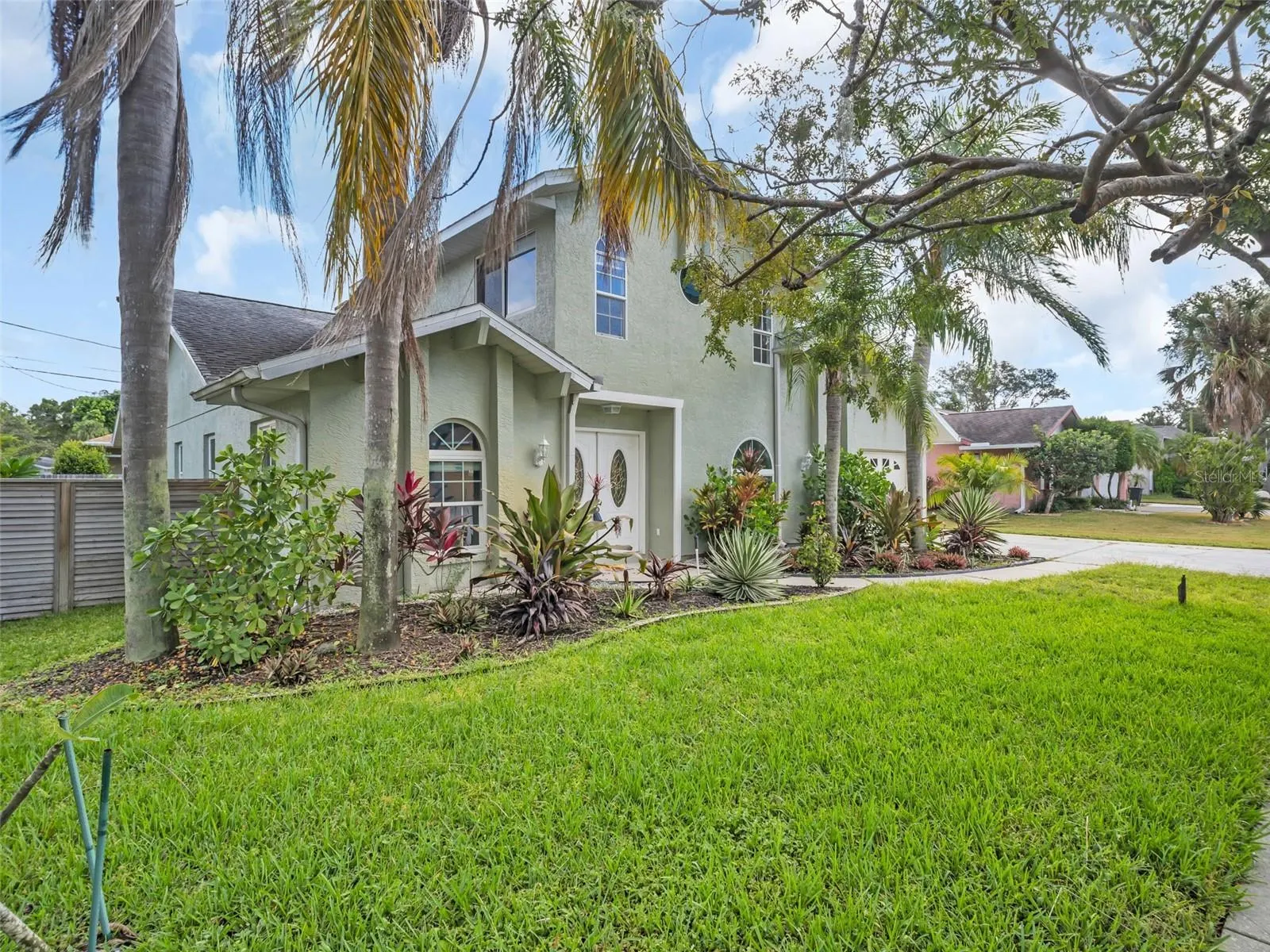 640 KENNETH WAY