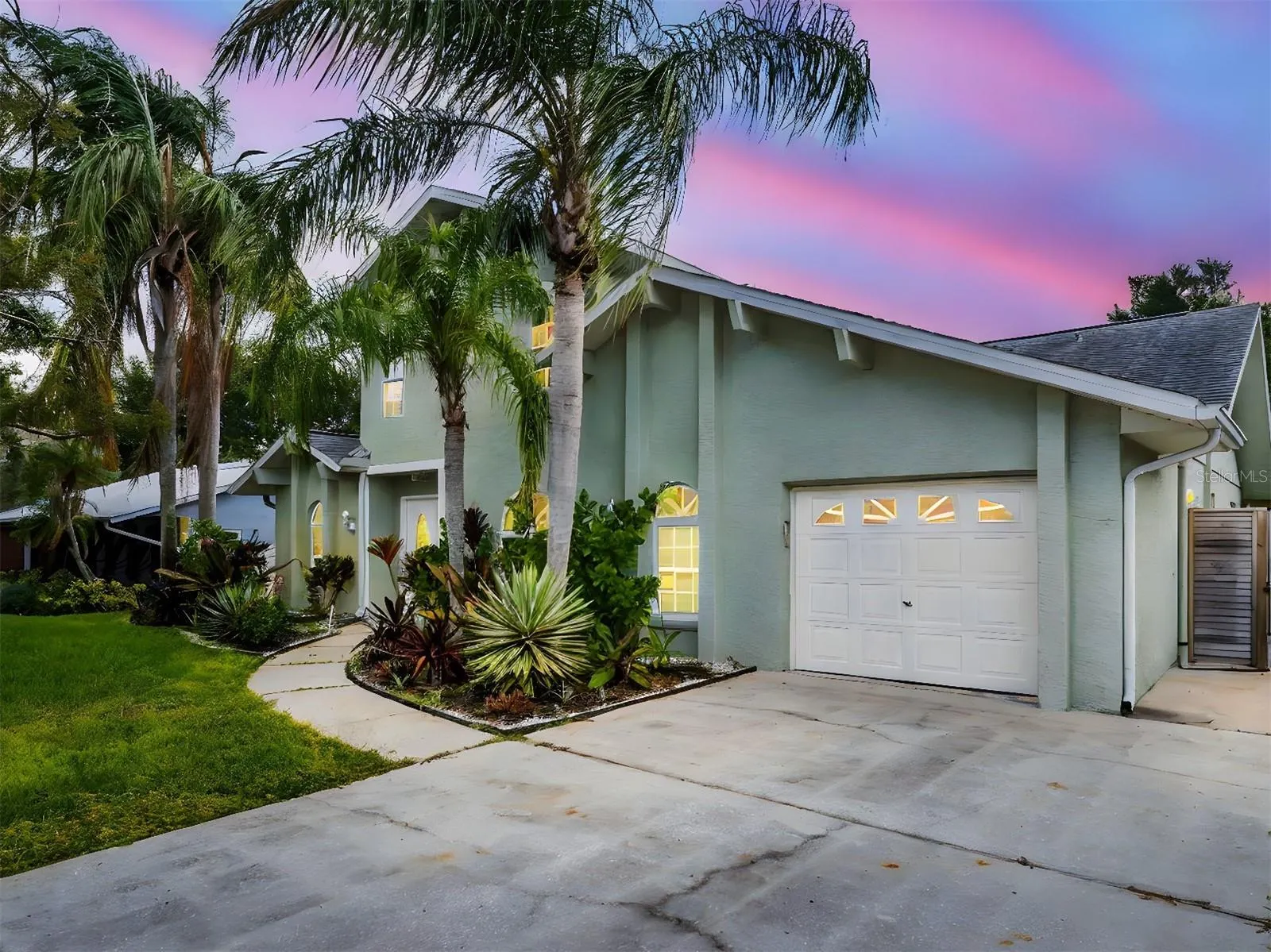 640 KENNETH WAY