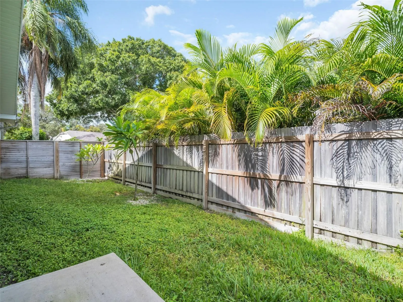 640 KENNETH WAY