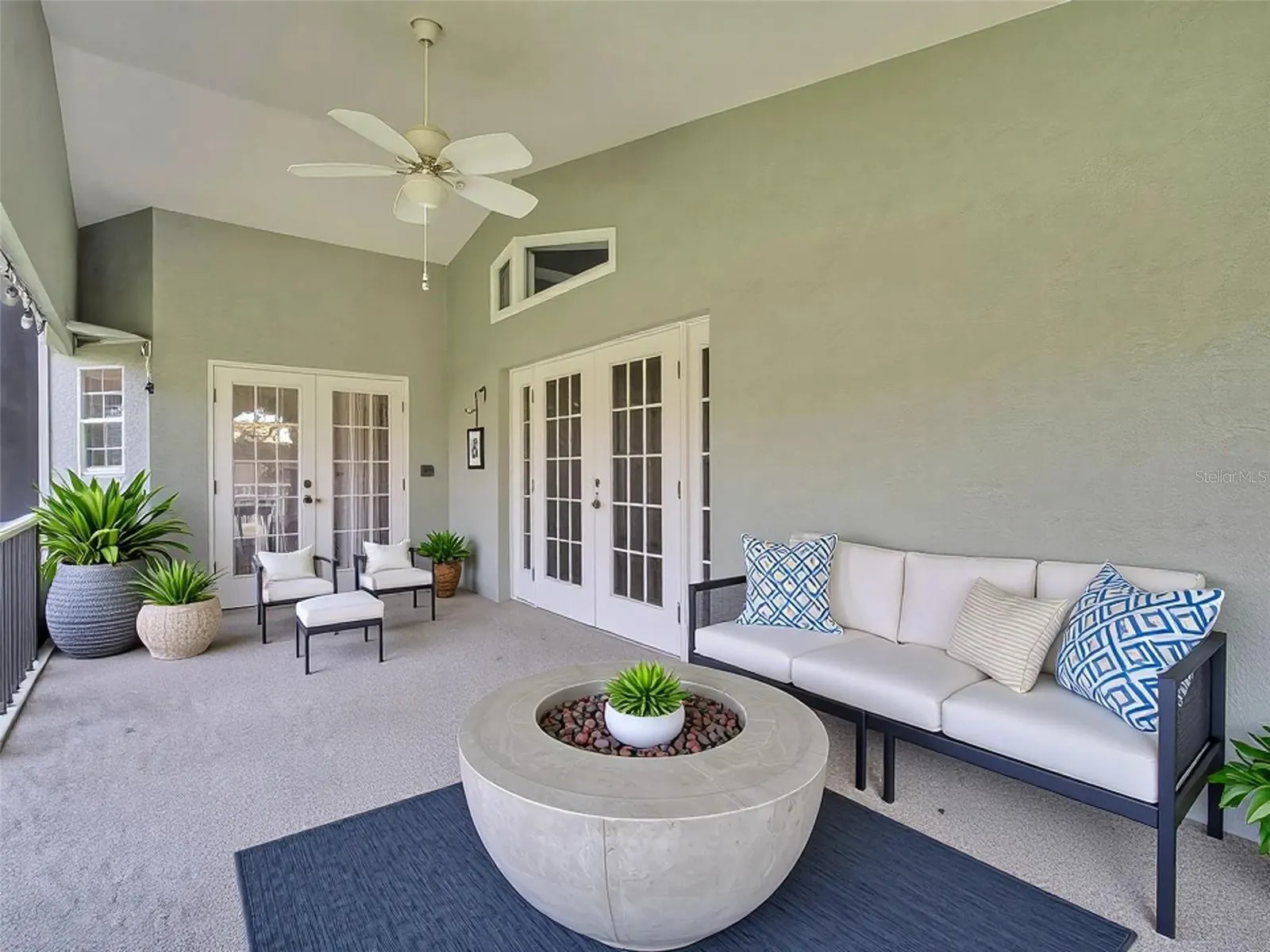 640 KENNETH WAY
