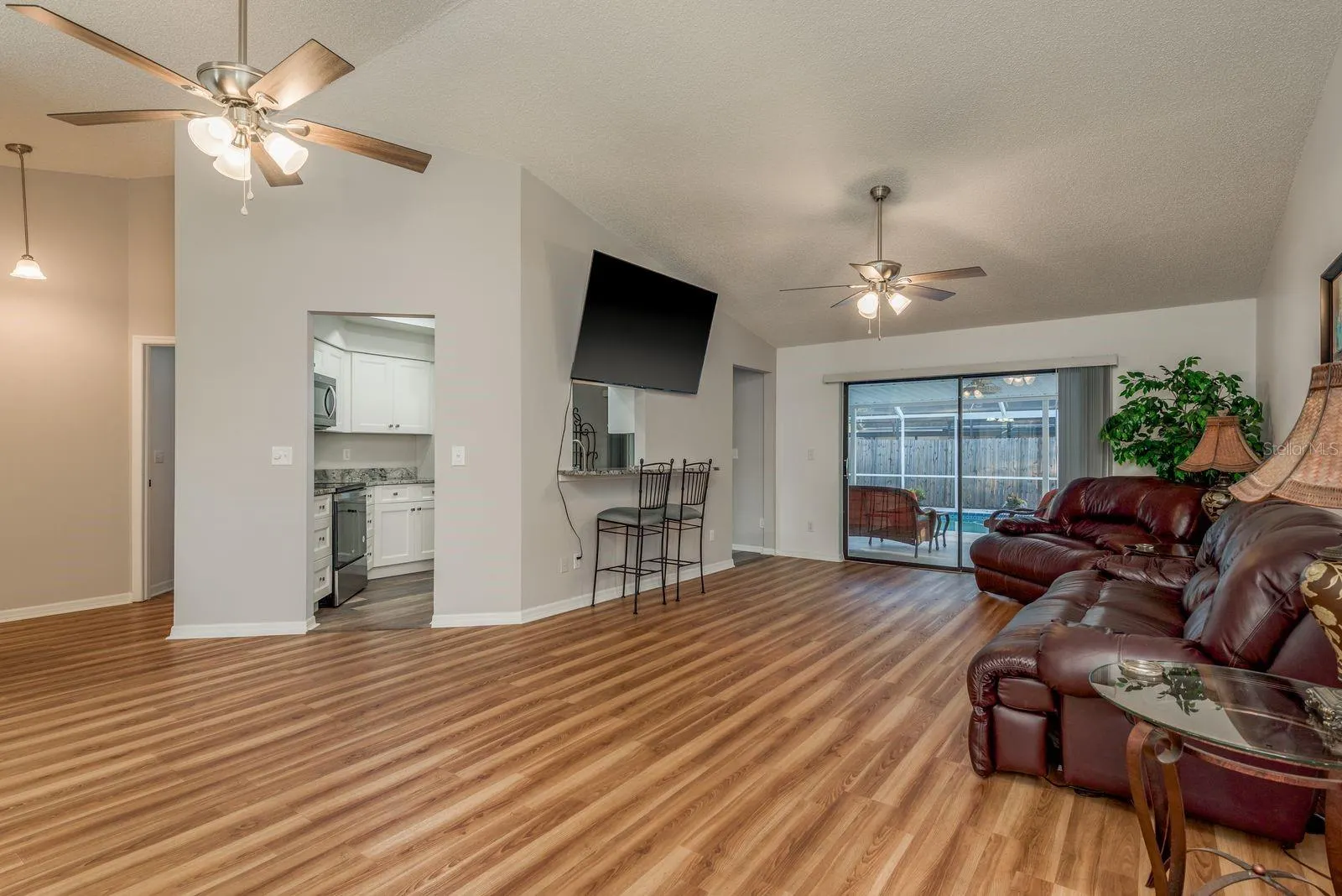 2188 RIVERS BEND CT