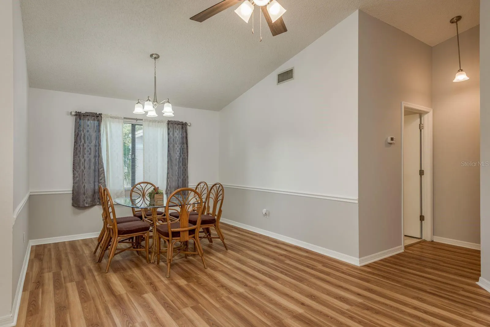 2188 RIVERS BEND CT