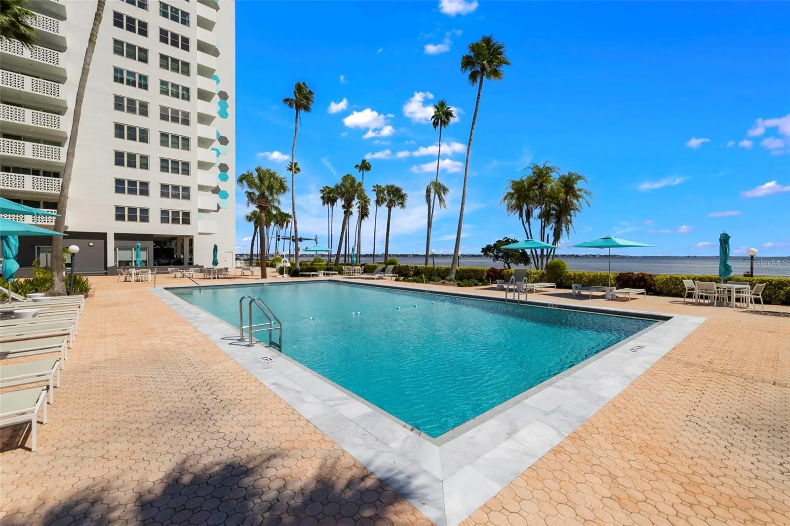 2401 BAYSHORE BLVD #803, #803