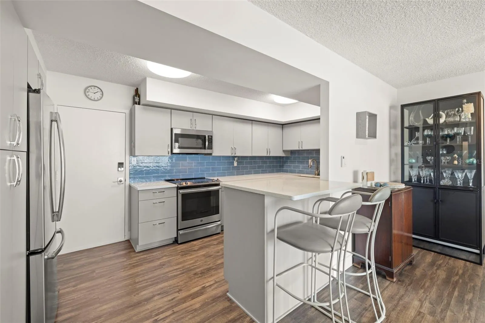 2401 BAYSHORE BLVD #803, #803