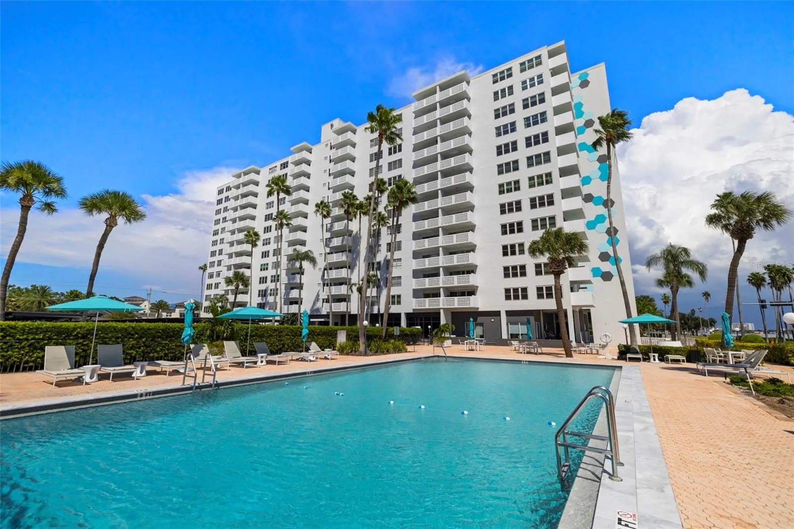 2401 BAYSHORE BLVD #803, #803