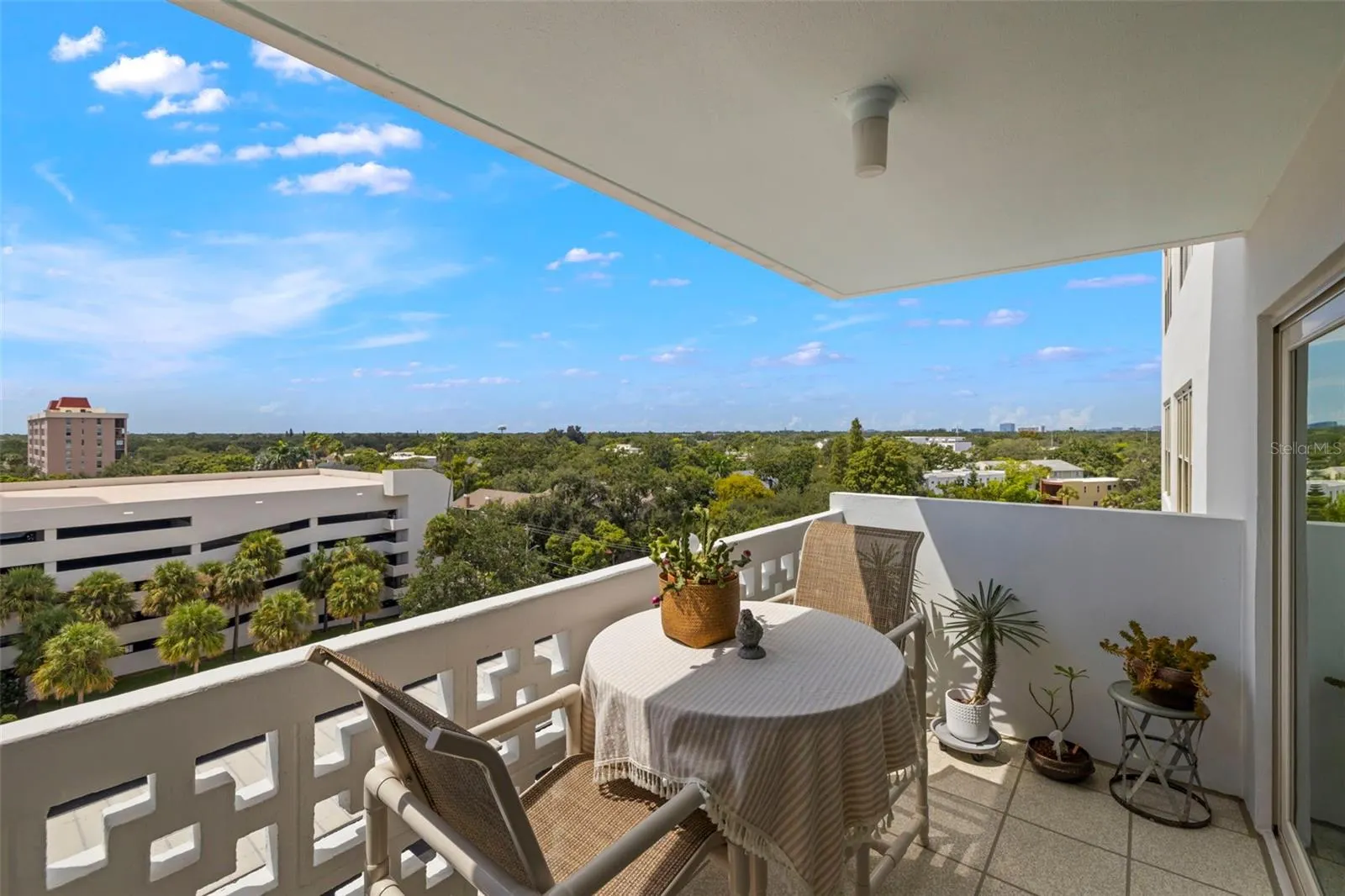 2401 BAYSHORE BLVD #803, #803