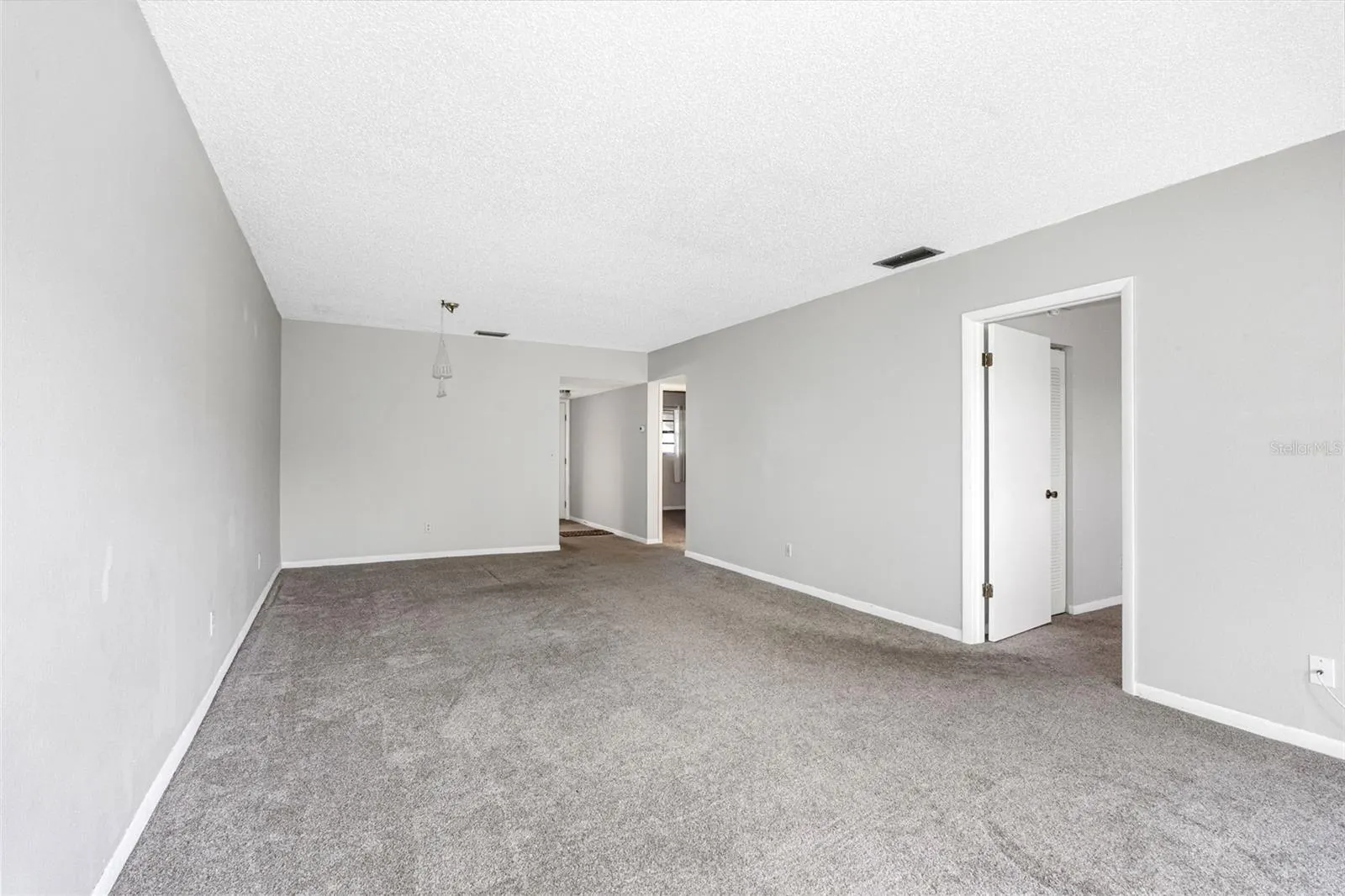 1750 BELLEAIR FOREST DR #A15, #A15