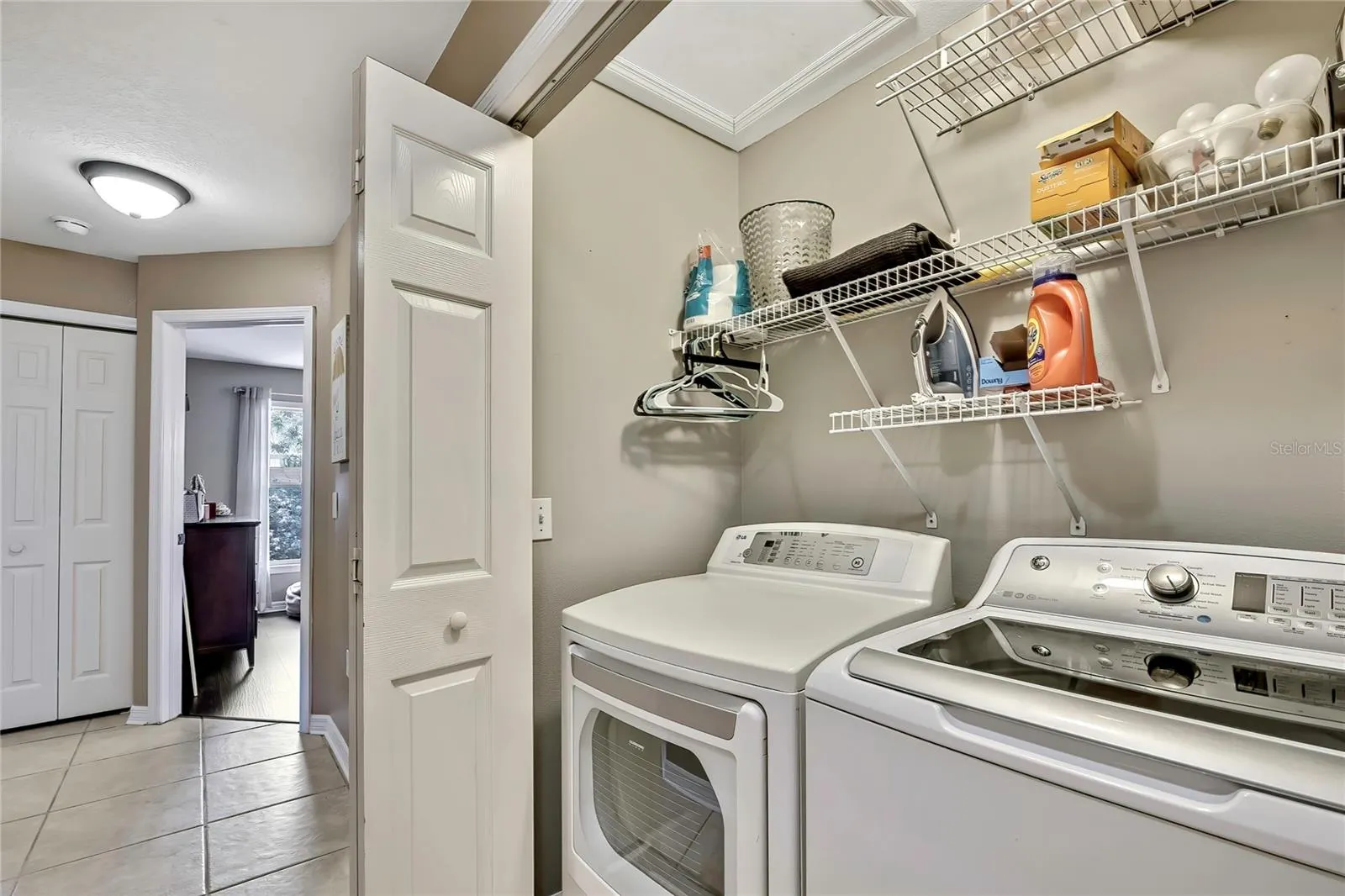 18401 DEBONAIR PL