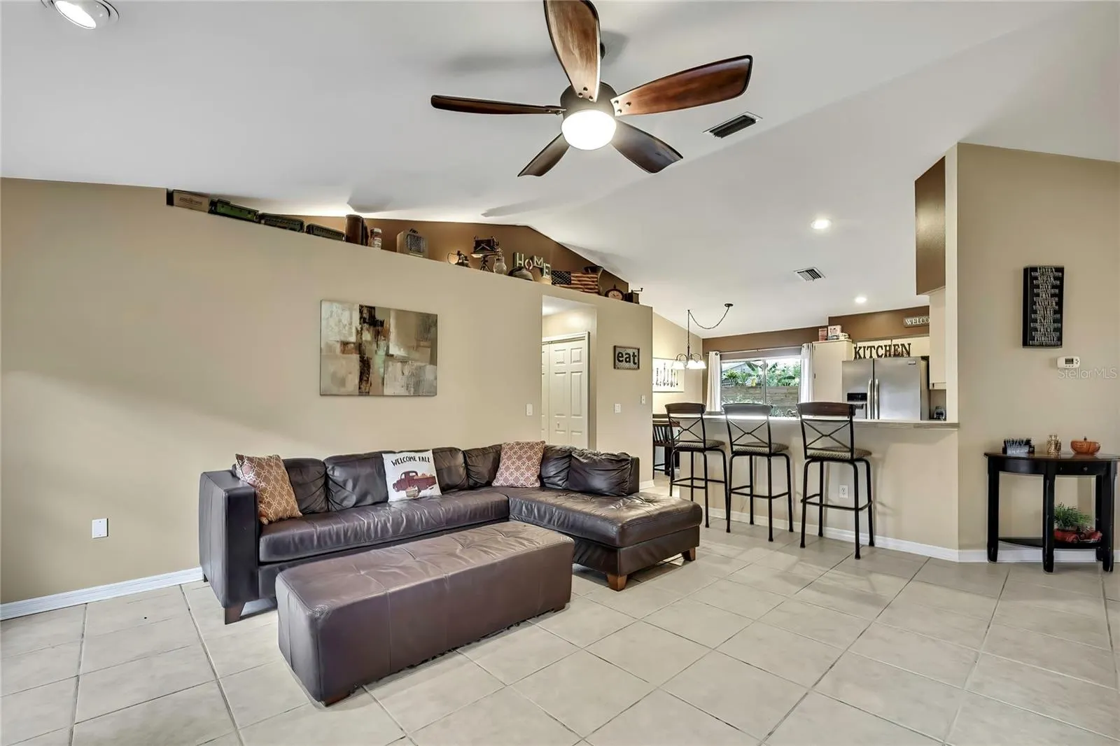 18401 DEBONAIR PL