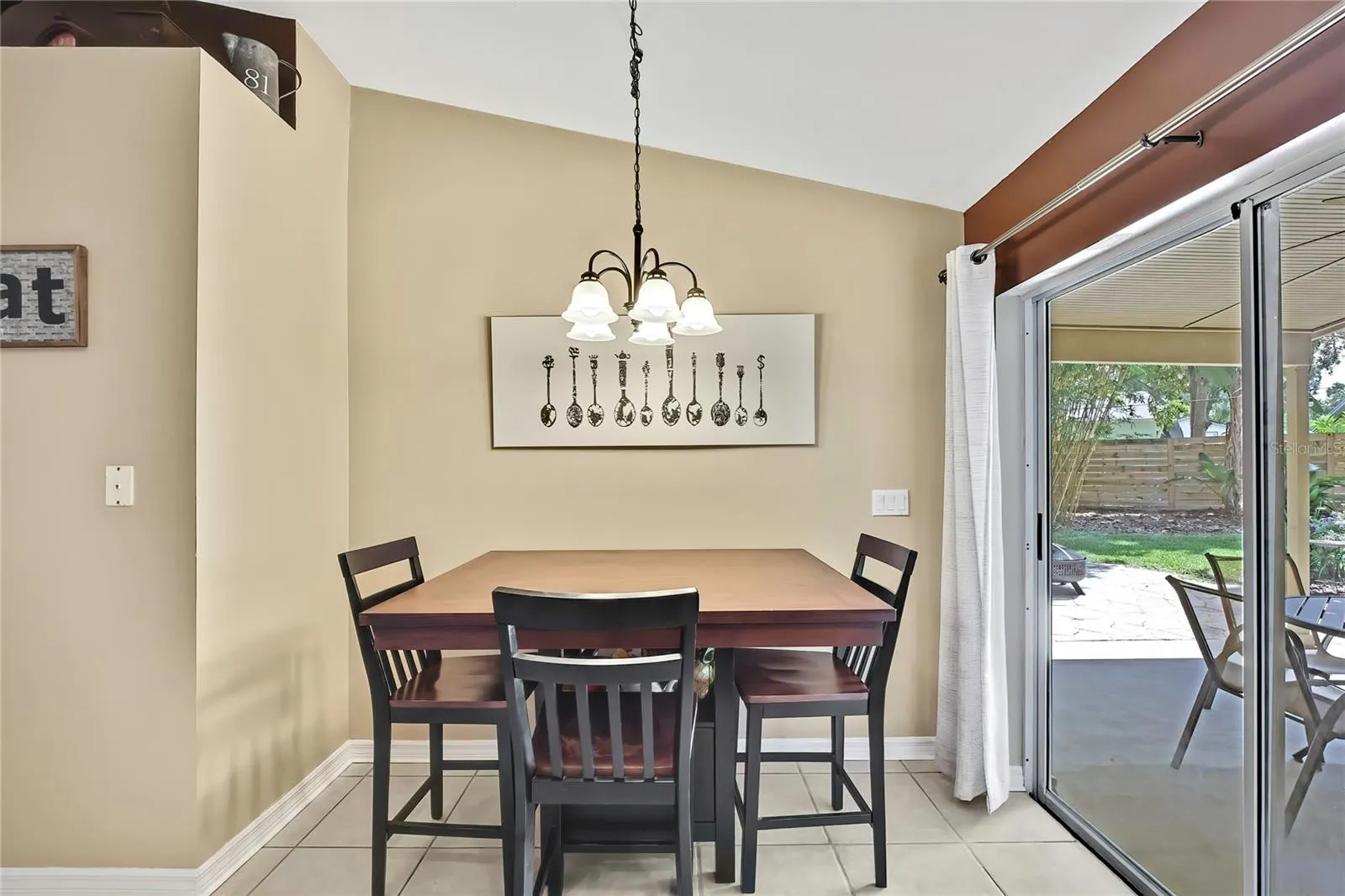 18401 DEBONAIR PL