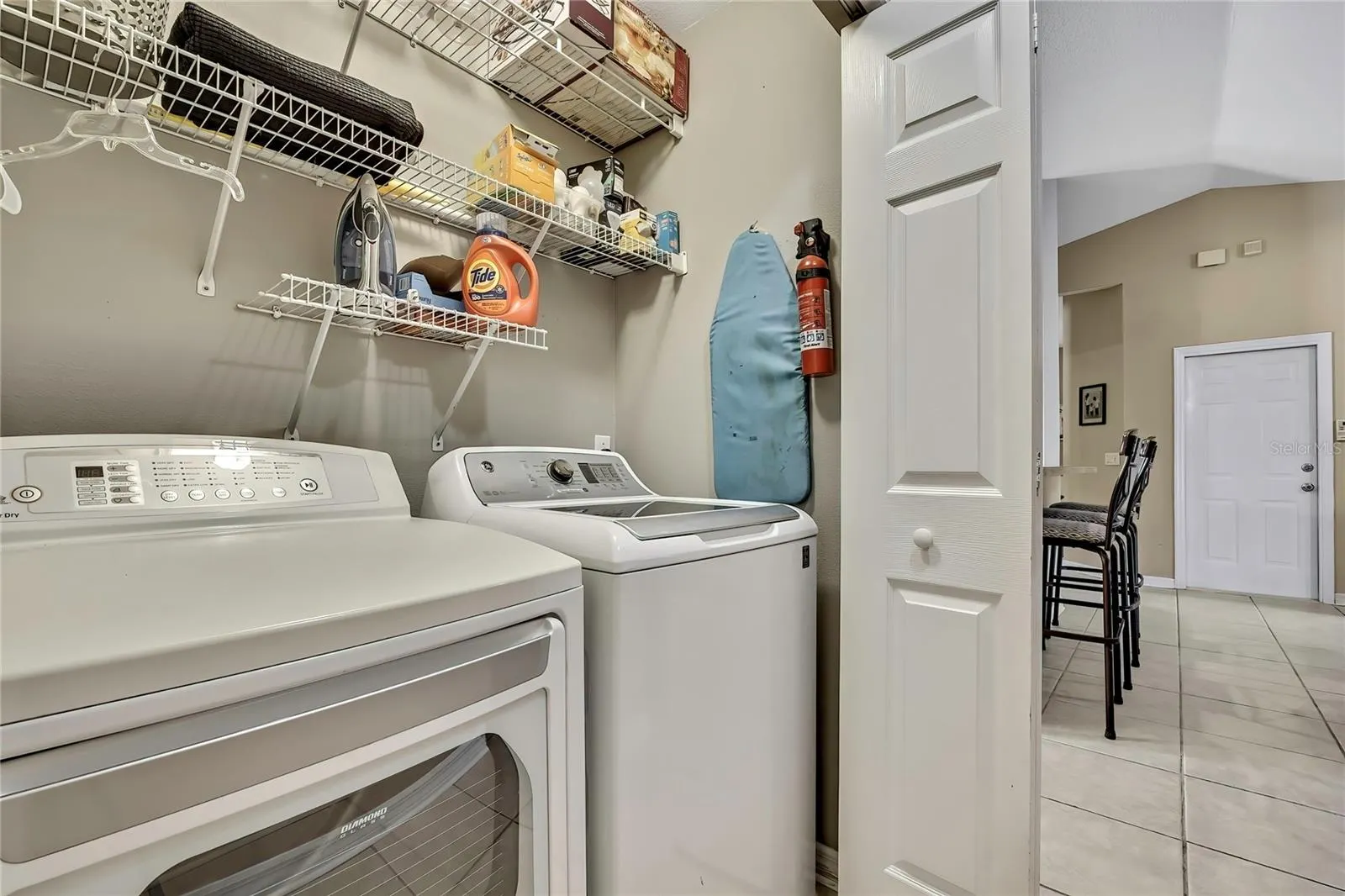 18401 DEBONAIR PL