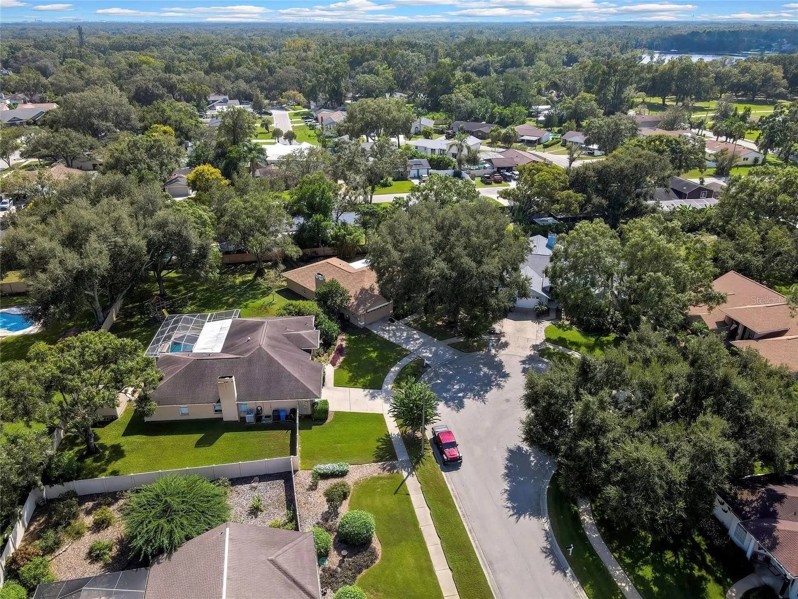 18401 DEBONAIR PL