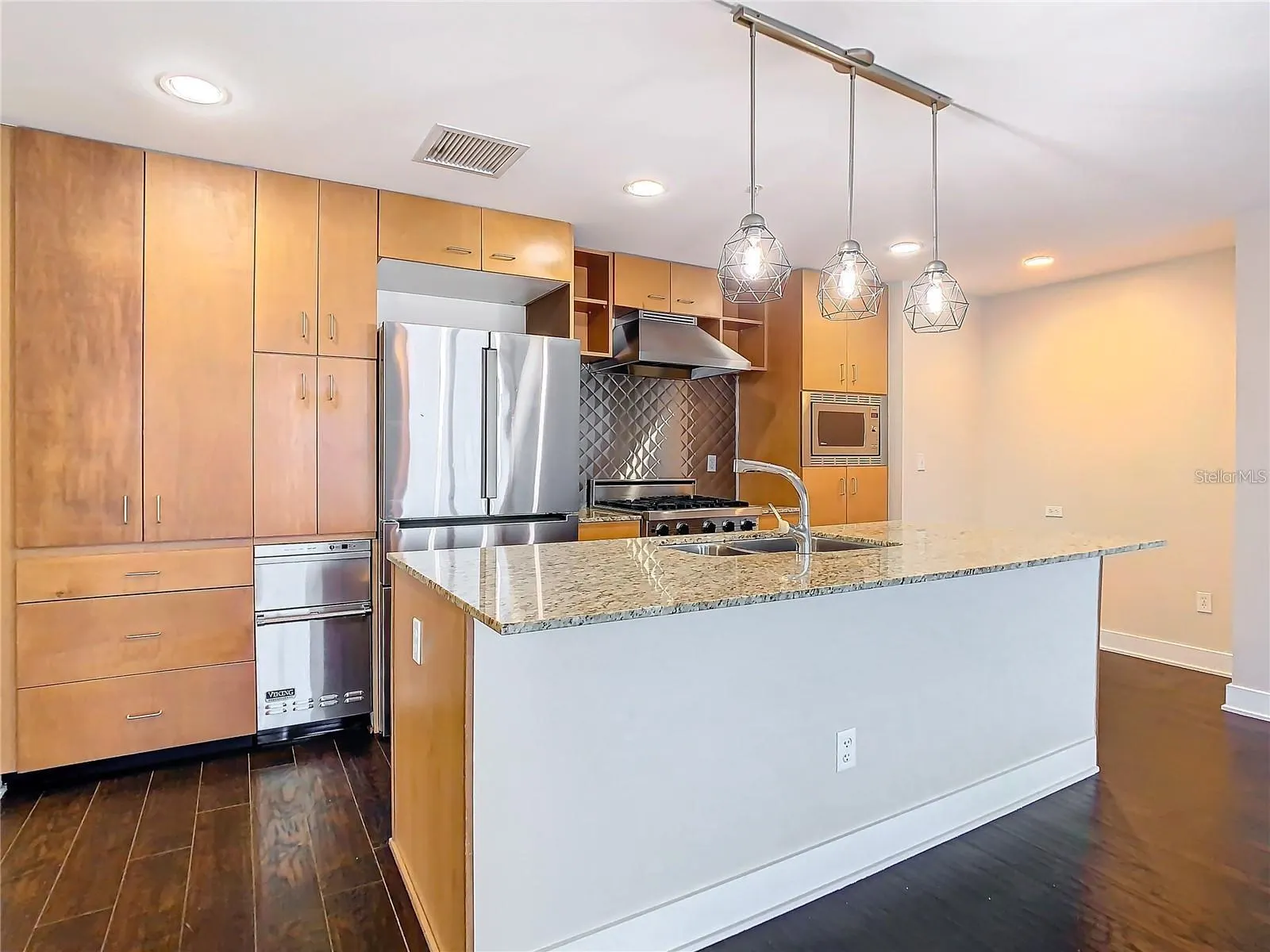 1208 E KENNEDY BLVD #1209, #1209