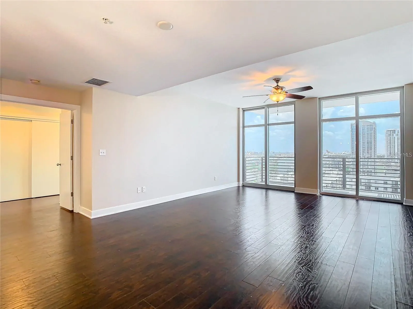 1208 E KENNEDY BLVD #1209, #1209