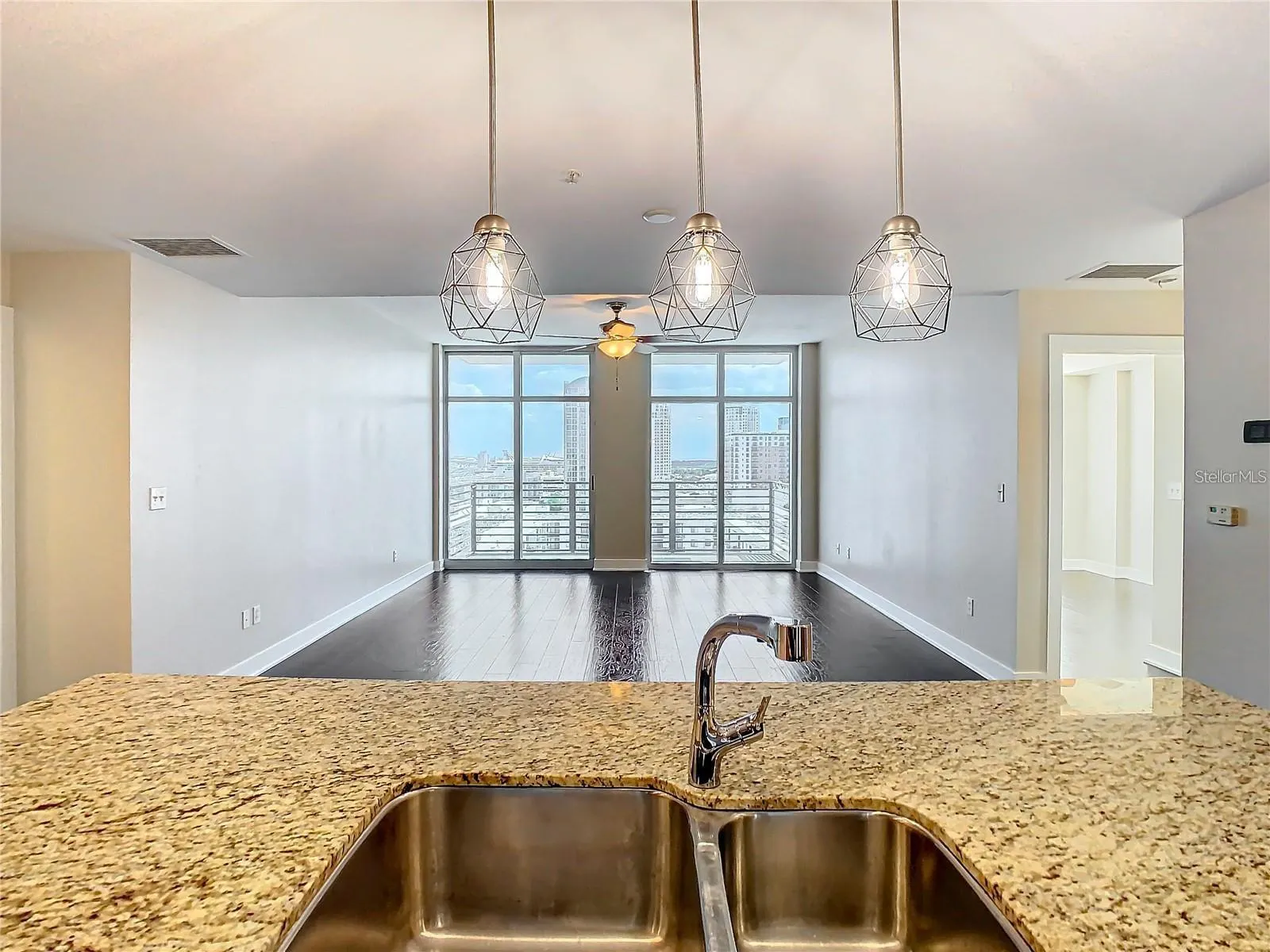 1208 E KENNEDY BLVD #1209, #1209