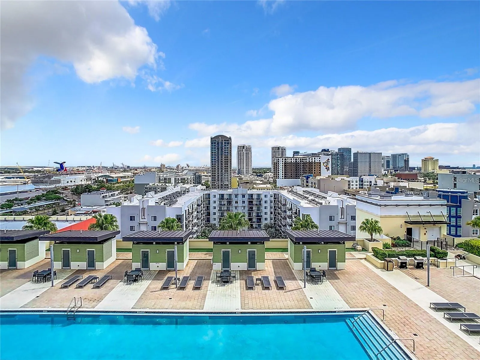 1208 E KENNEDY BLVD #1209, #1209