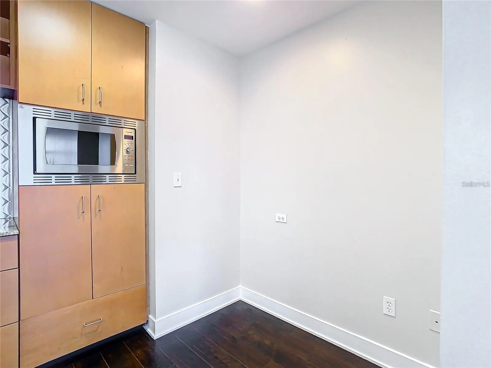 1208 E KENNEDY BLVD #1209, #1209
