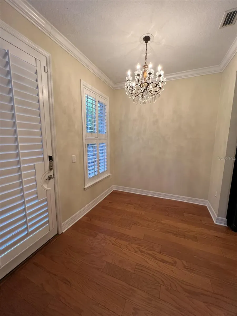 2911 HANSEN MANOR LN