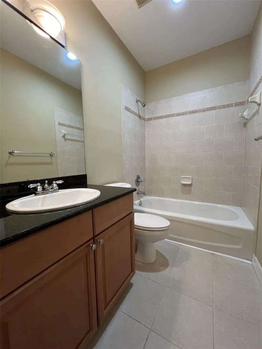 2911 HANSEN MANOR LN