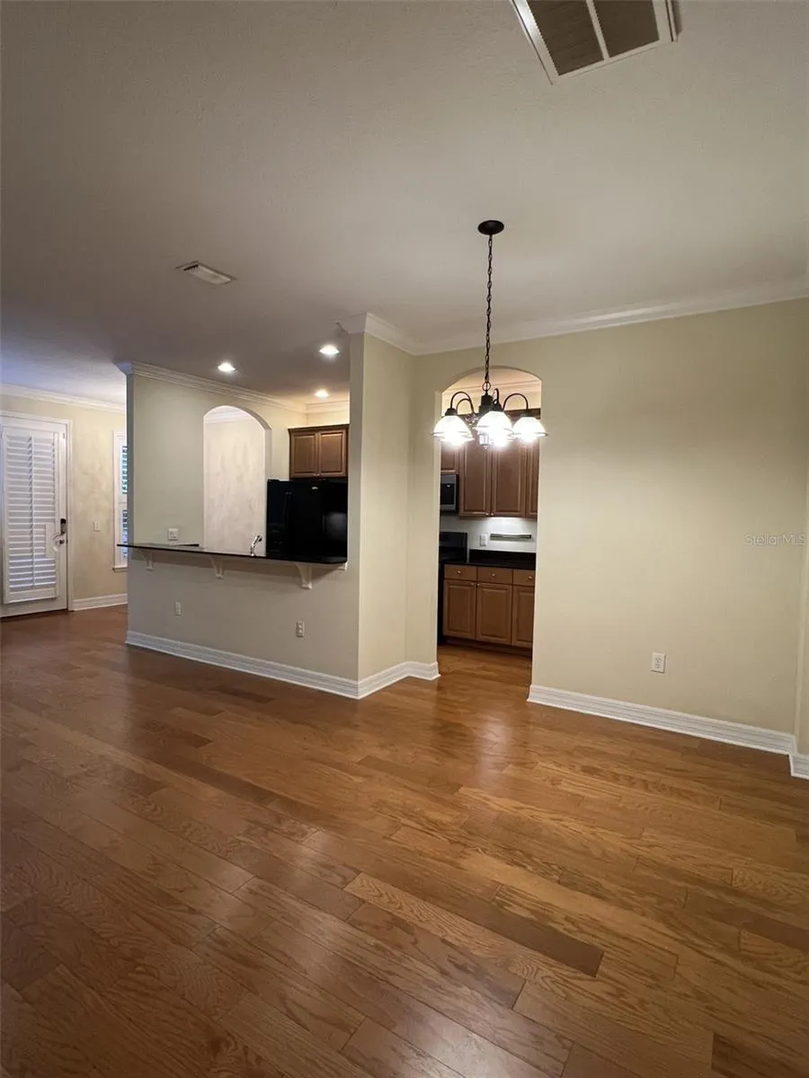 2911 HANSEN MANOR LN