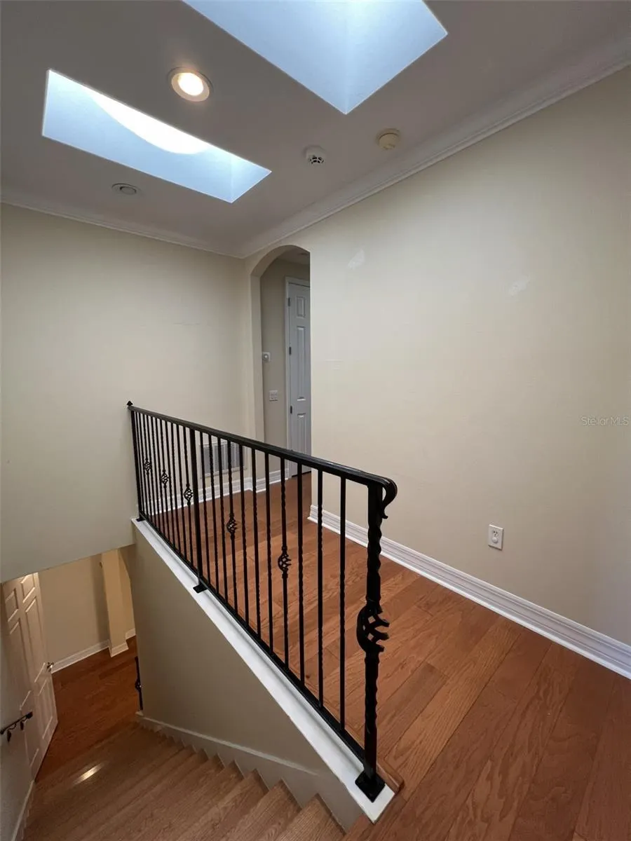 2911 HANSEN MANOR LN