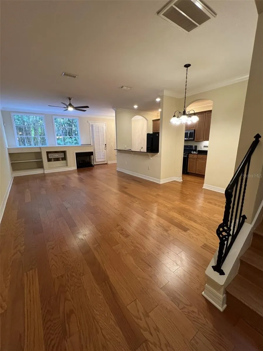 2911 HANSEN MANOR LN