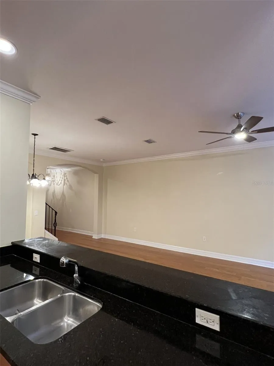 2911 HANSEN MANOR LN