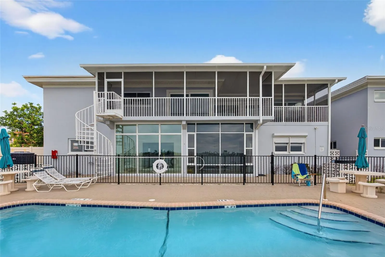 800 MADONNA BLVD #1, #1