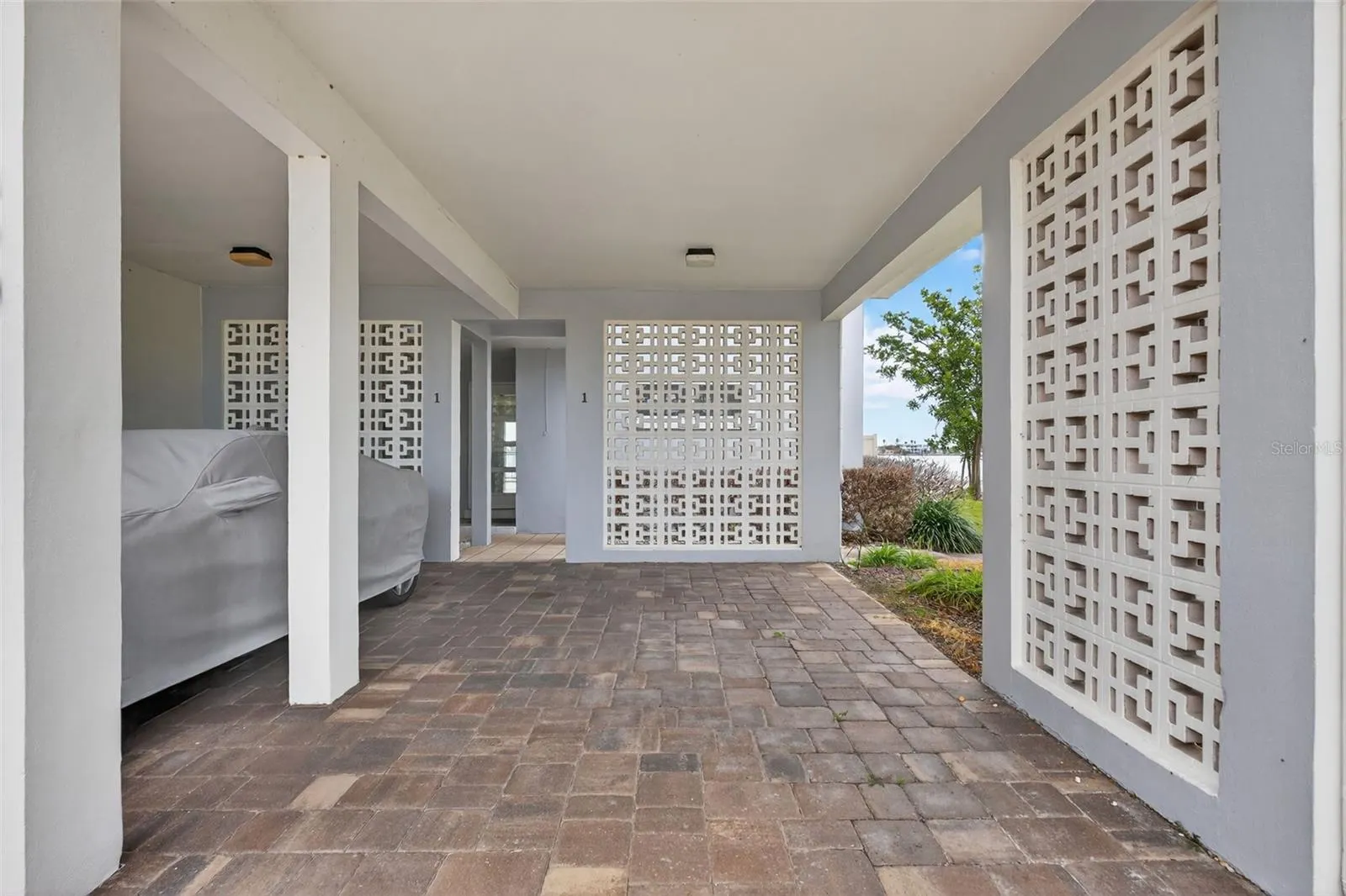800 MADONNA BLVD #1, #1