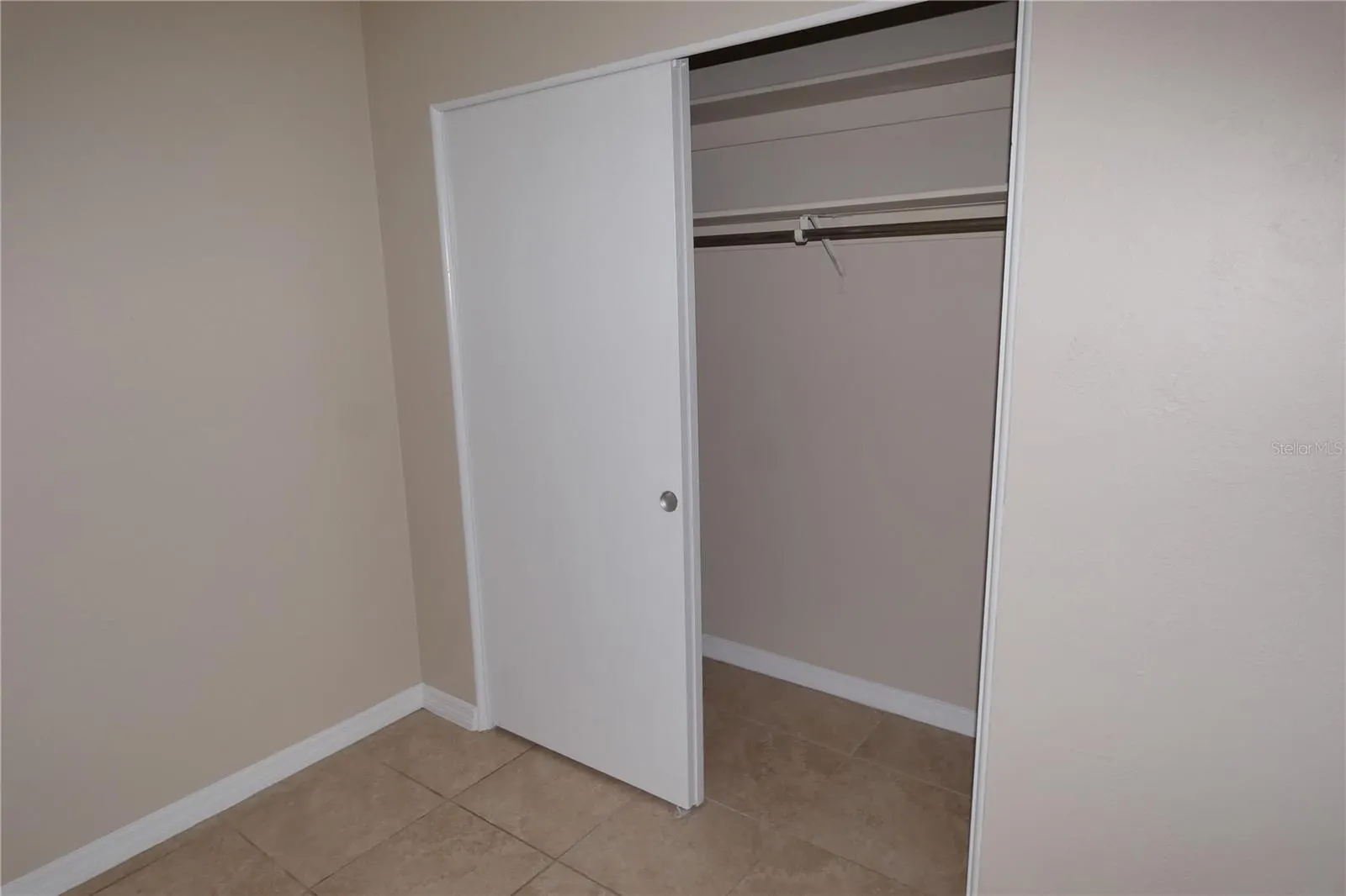 2840 52ND LN N