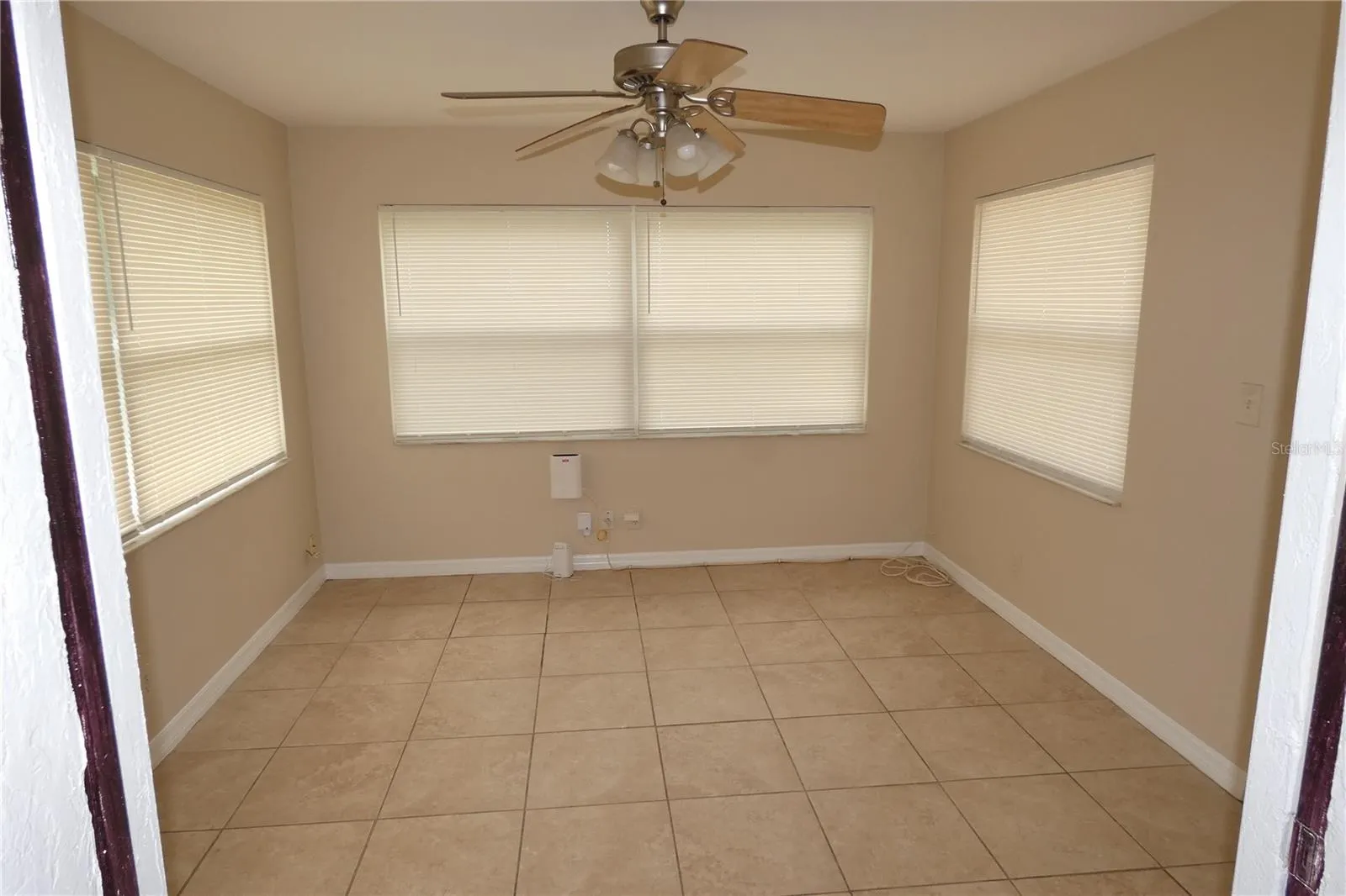 2840 52ND LN N