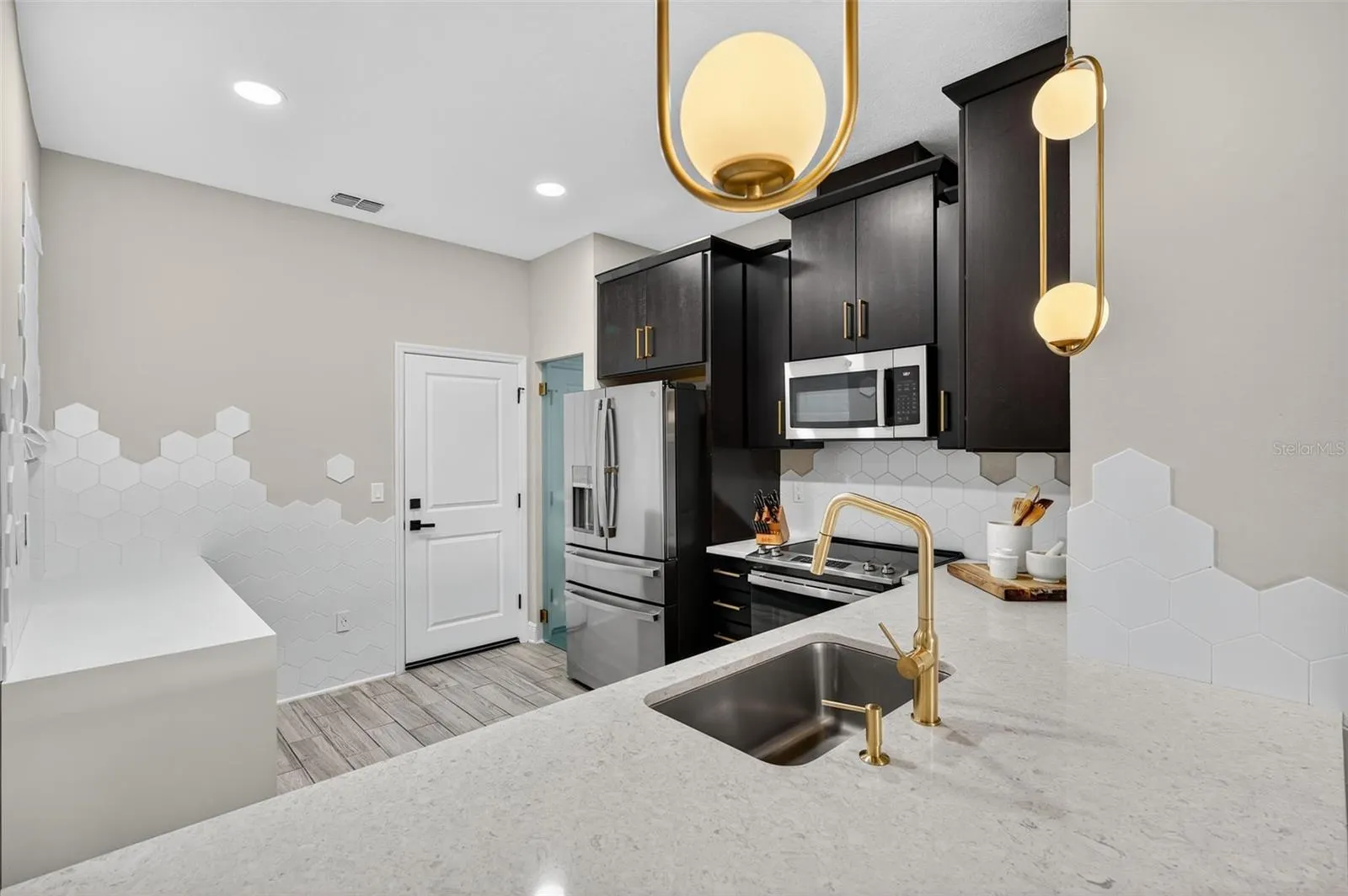 2419 FOGGY CREEK CIR