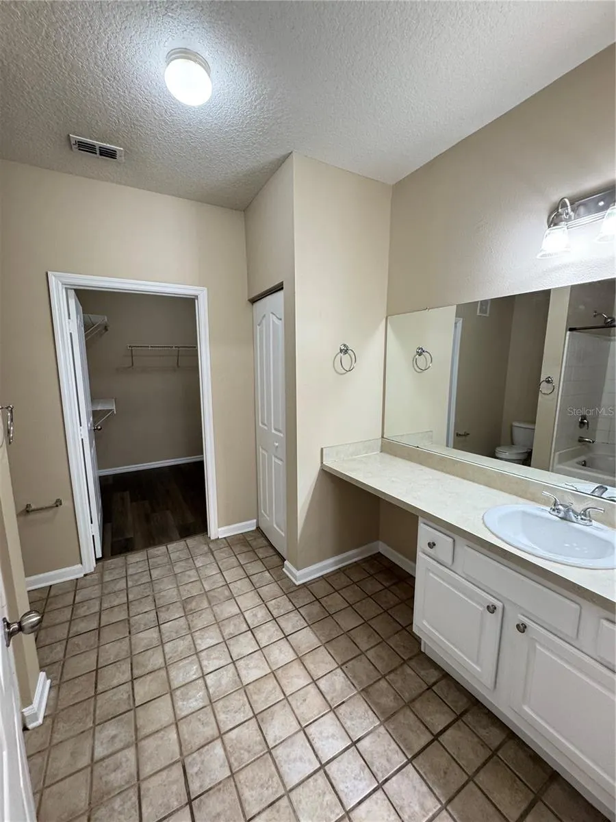 4207 S DALE MABRY HWY #10107, #10107