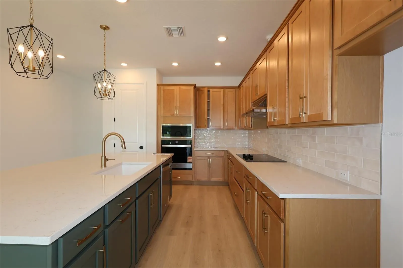 8515 WAPPINGER PL