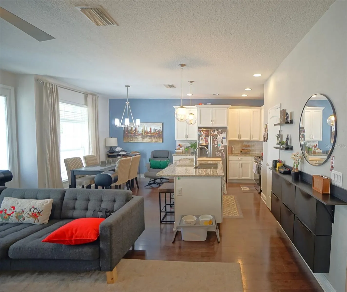 115 N ARRAWANA AVE #8, #8