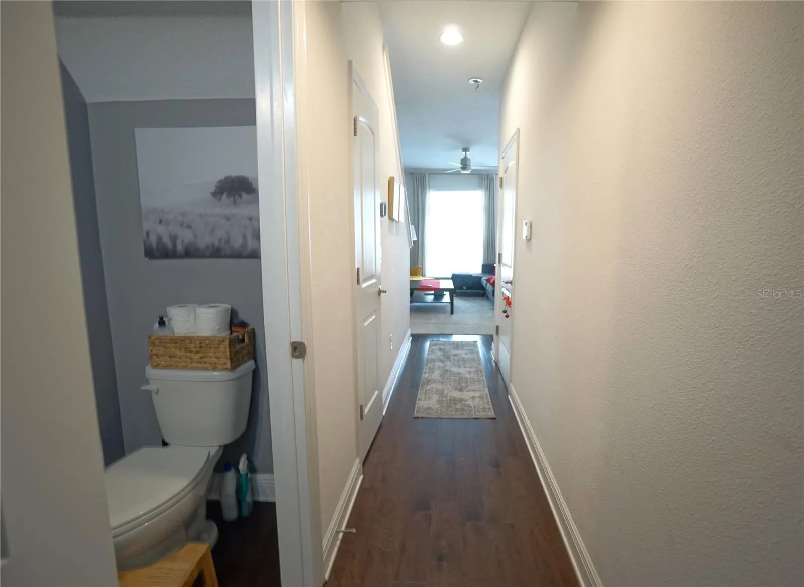 115 N ARRAWANA AVE #8, #8