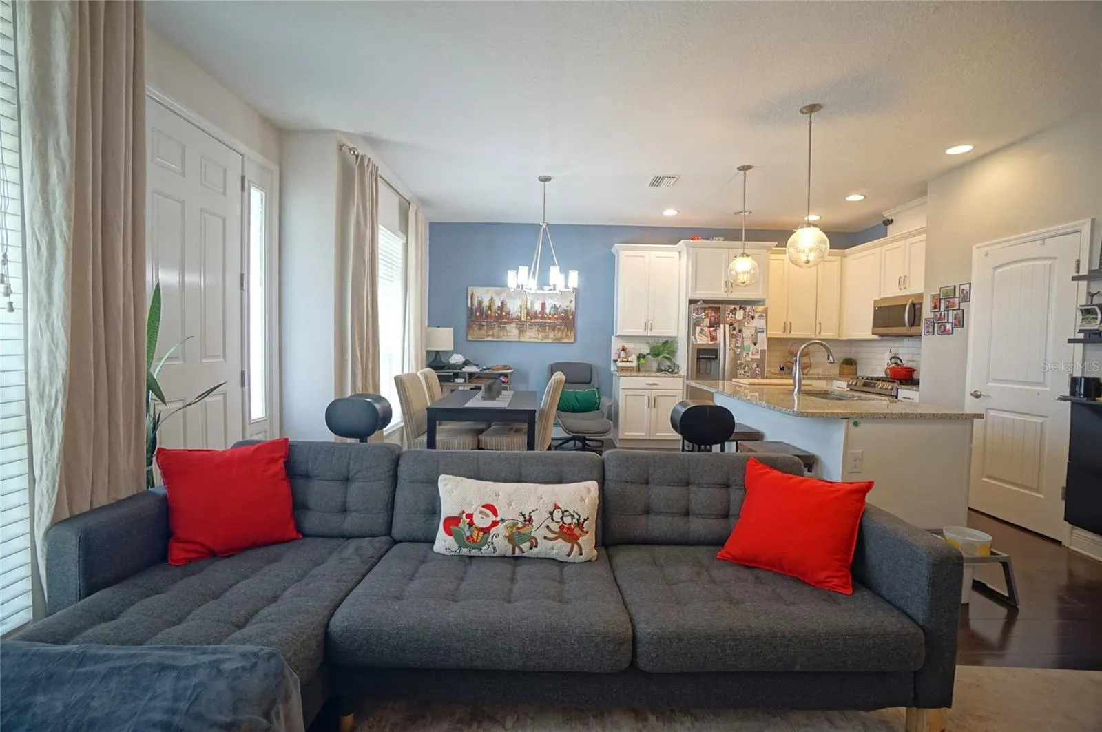115 N ARRAWANA AVE #8, #8