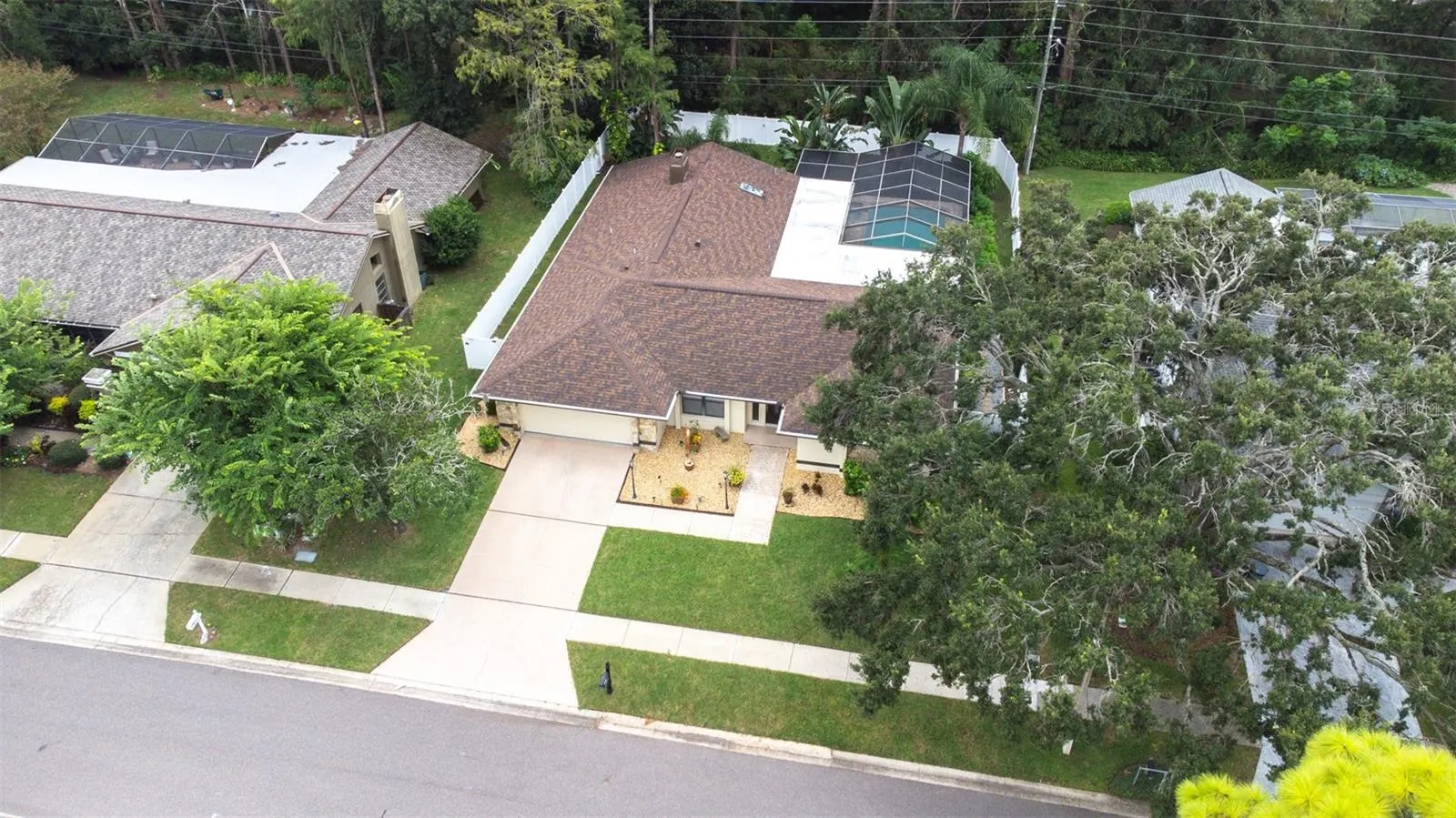 3404 BRIAN RD S