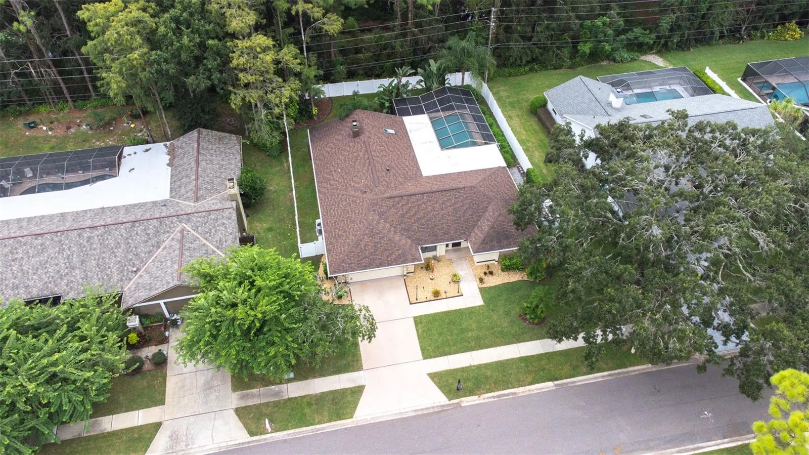 3404 BRIAN RD S
