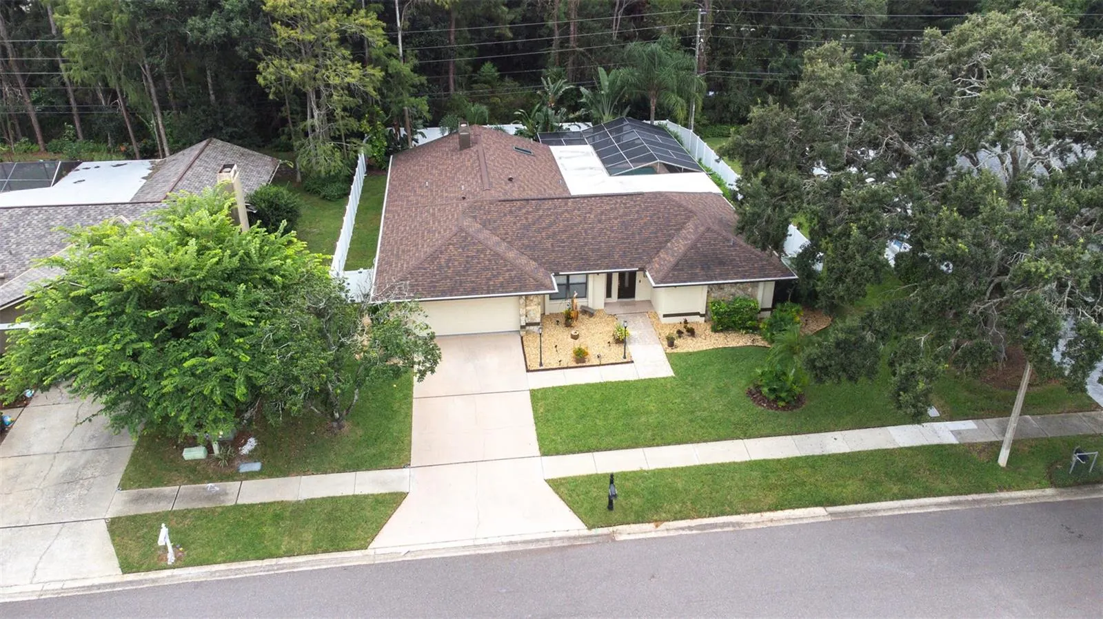 3404 BRIAN RD S