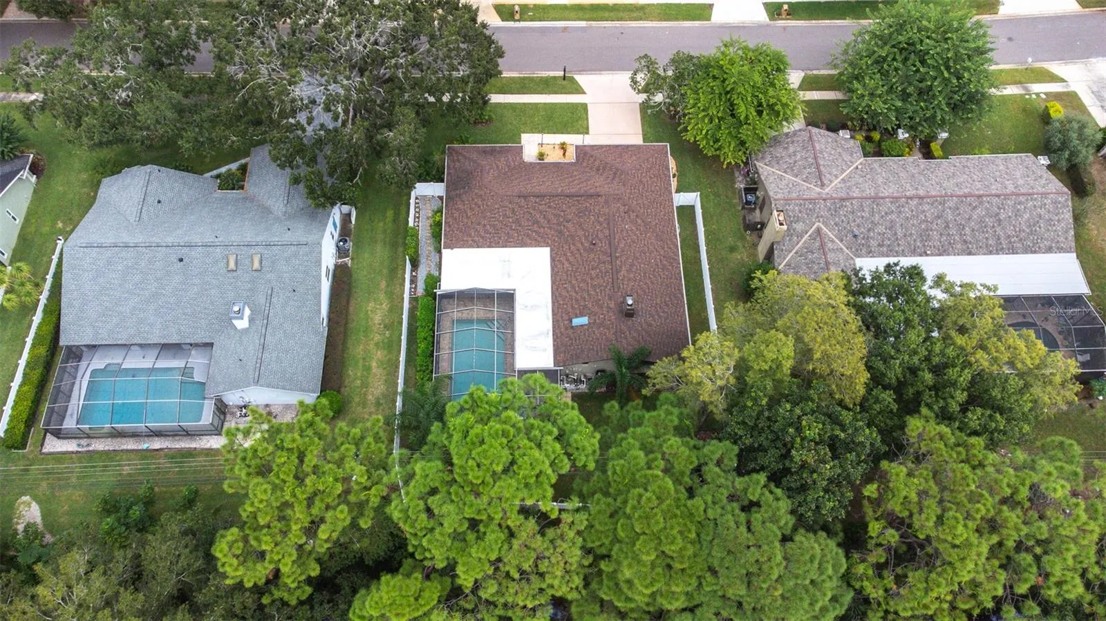3404 BRIAN RD S