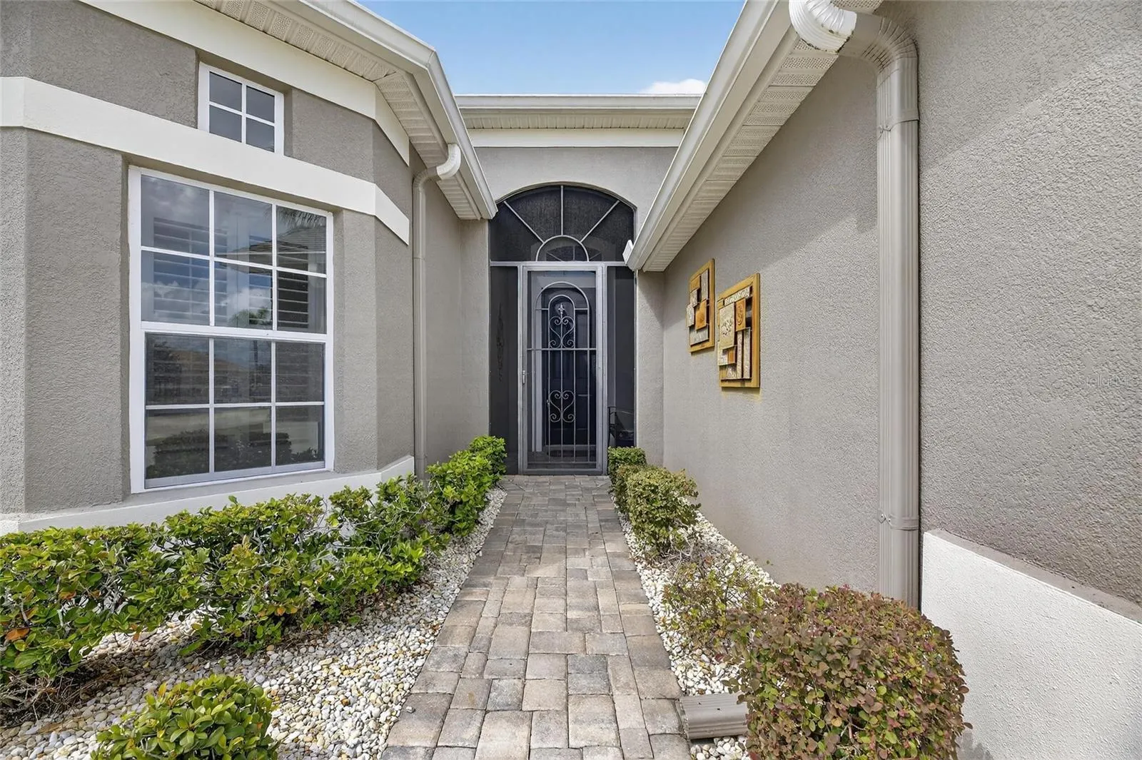 1039 EMERALD DUNES DR