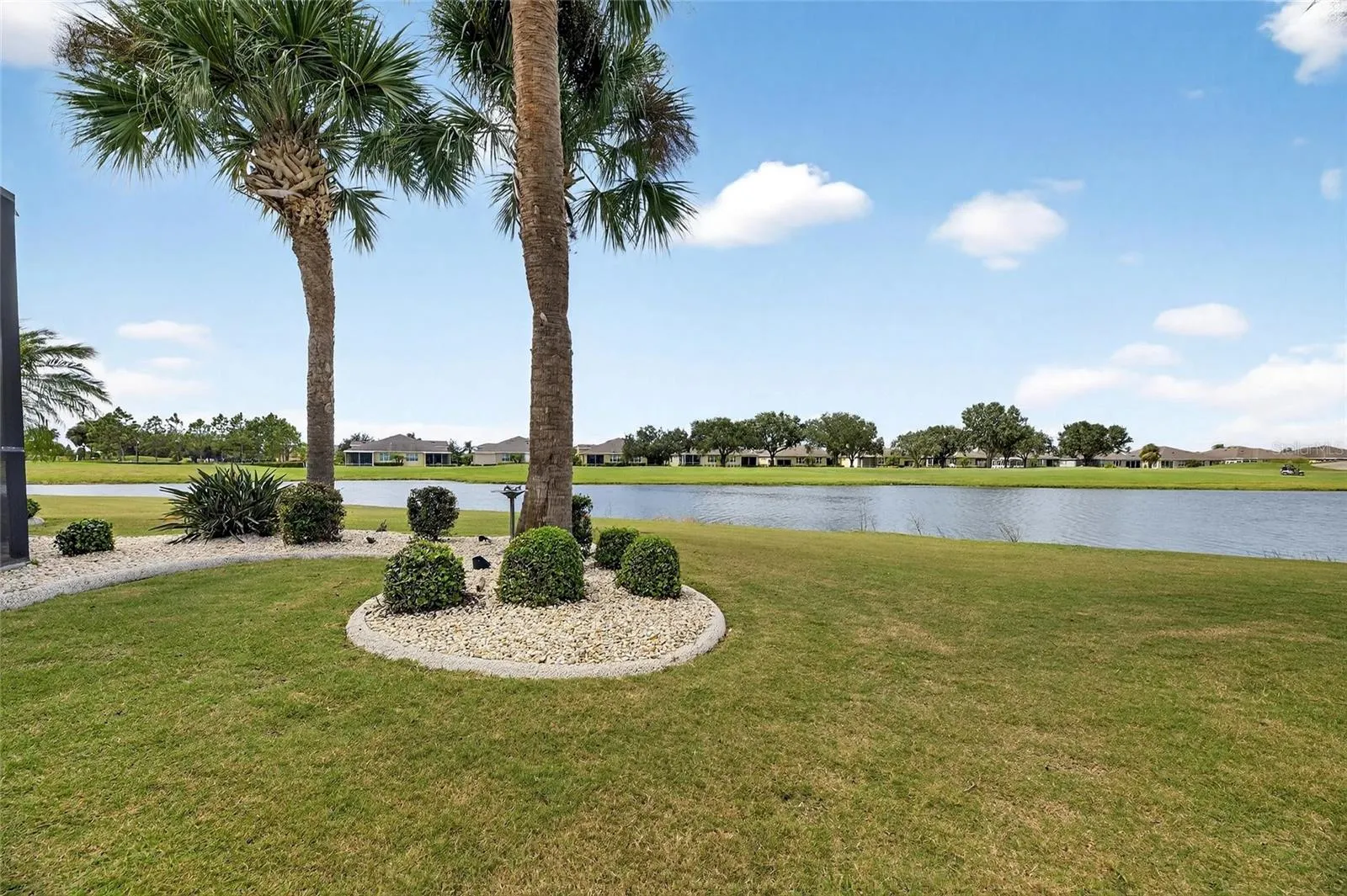 1039 EMERALD DUNES DR