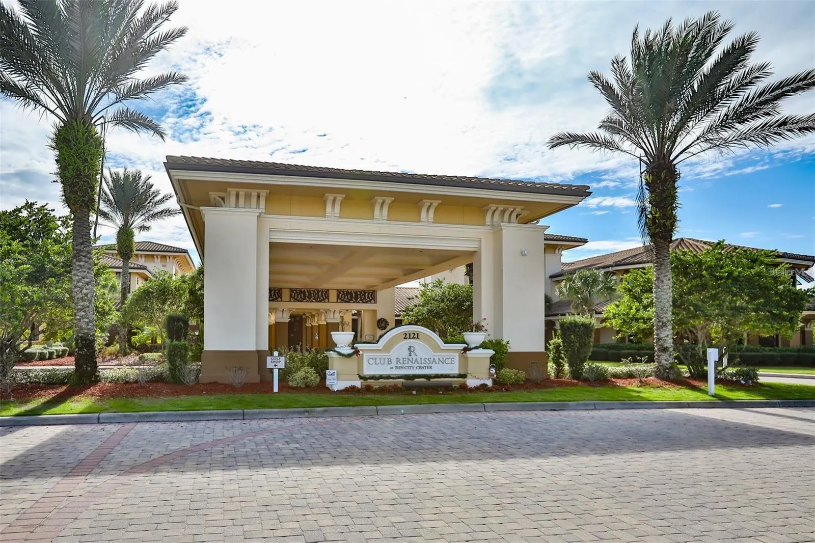 1039 EMERALD DUNES DR