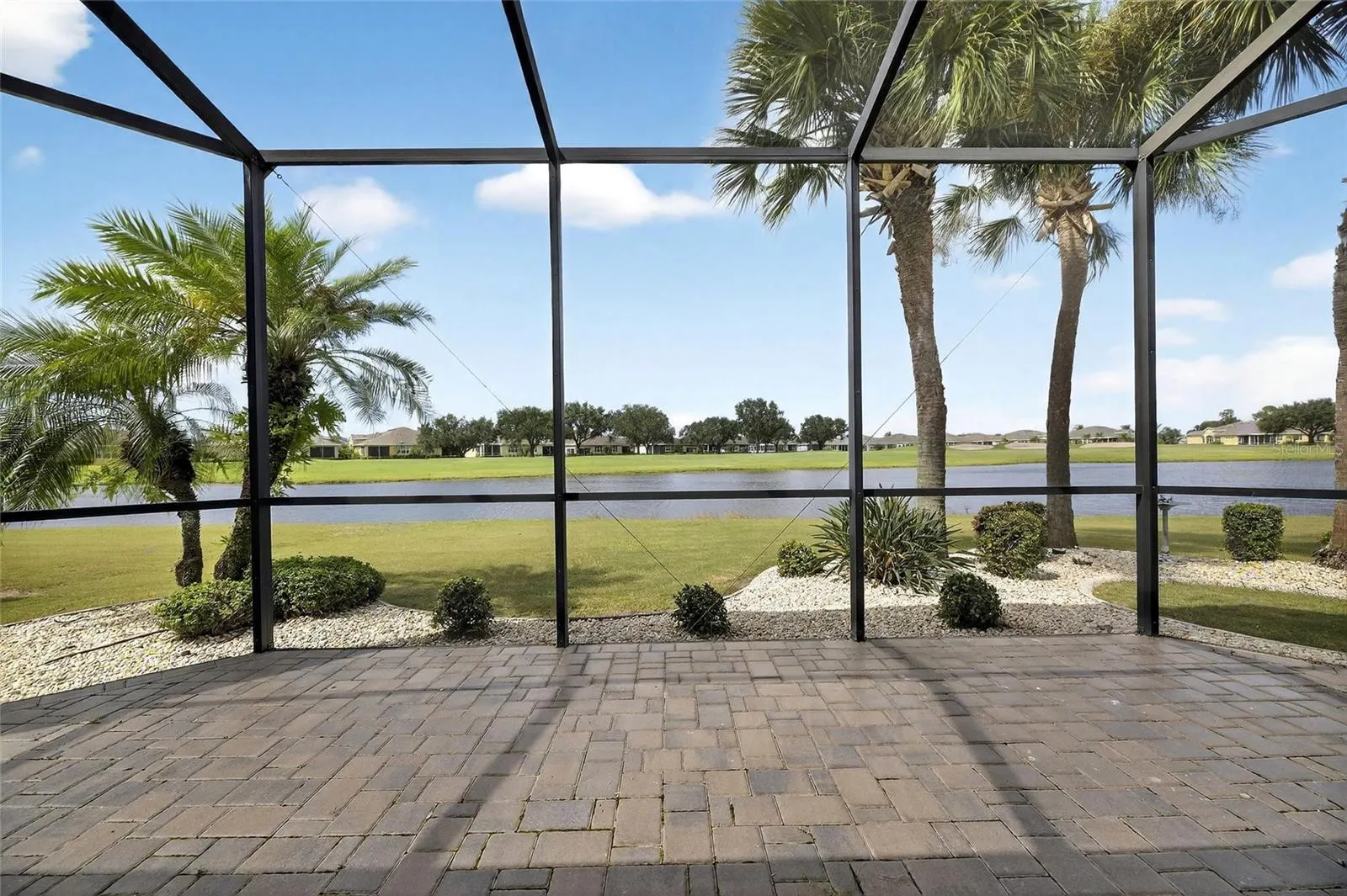 1039 EMERALD DUNES DR