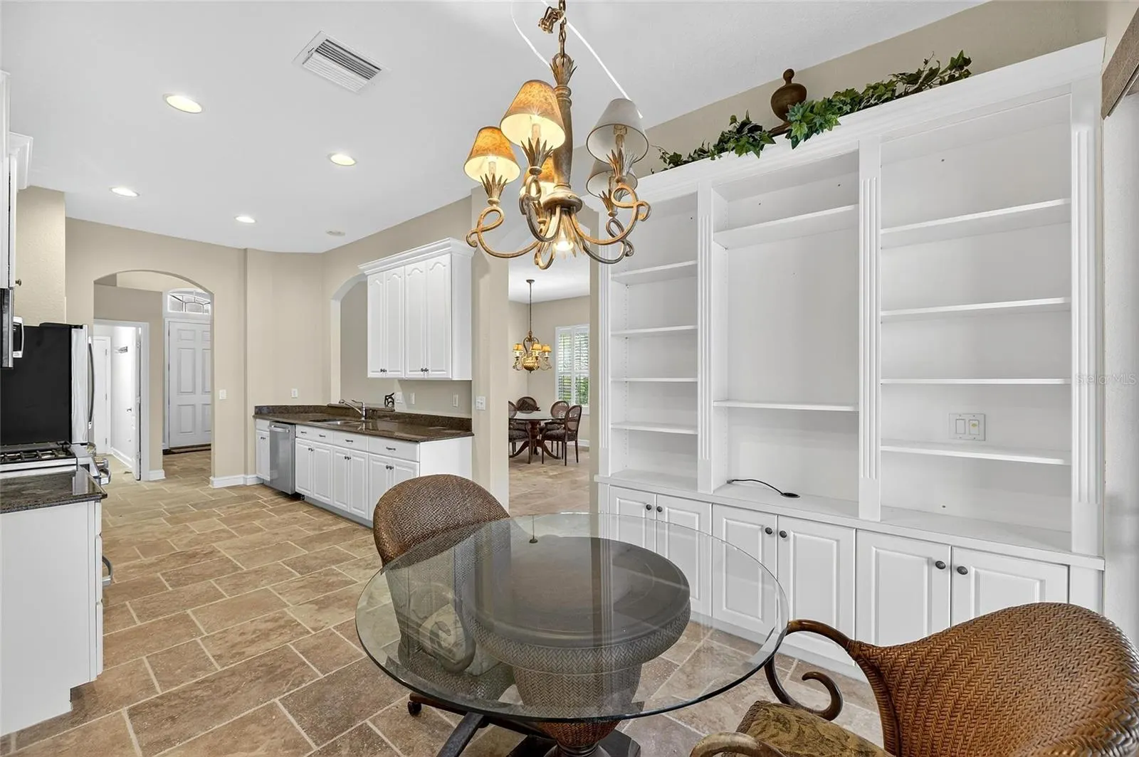 1039 EMERALD DUNES DR