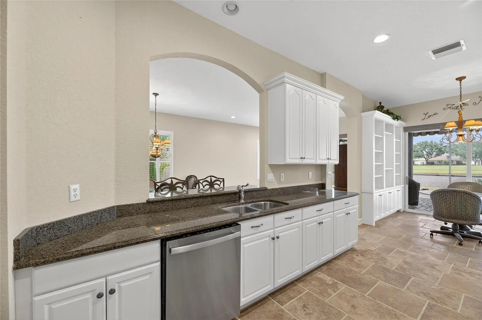 1039 EMERALD DUNES DR
