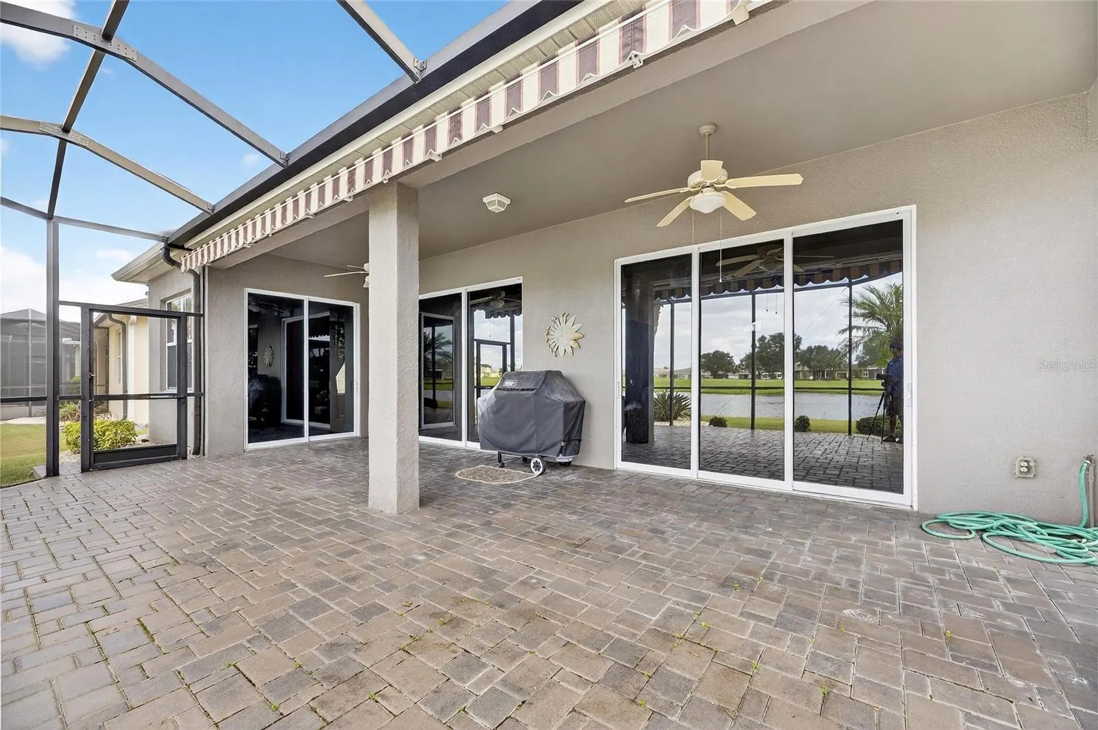 1039 EMERALD DUNES DR
