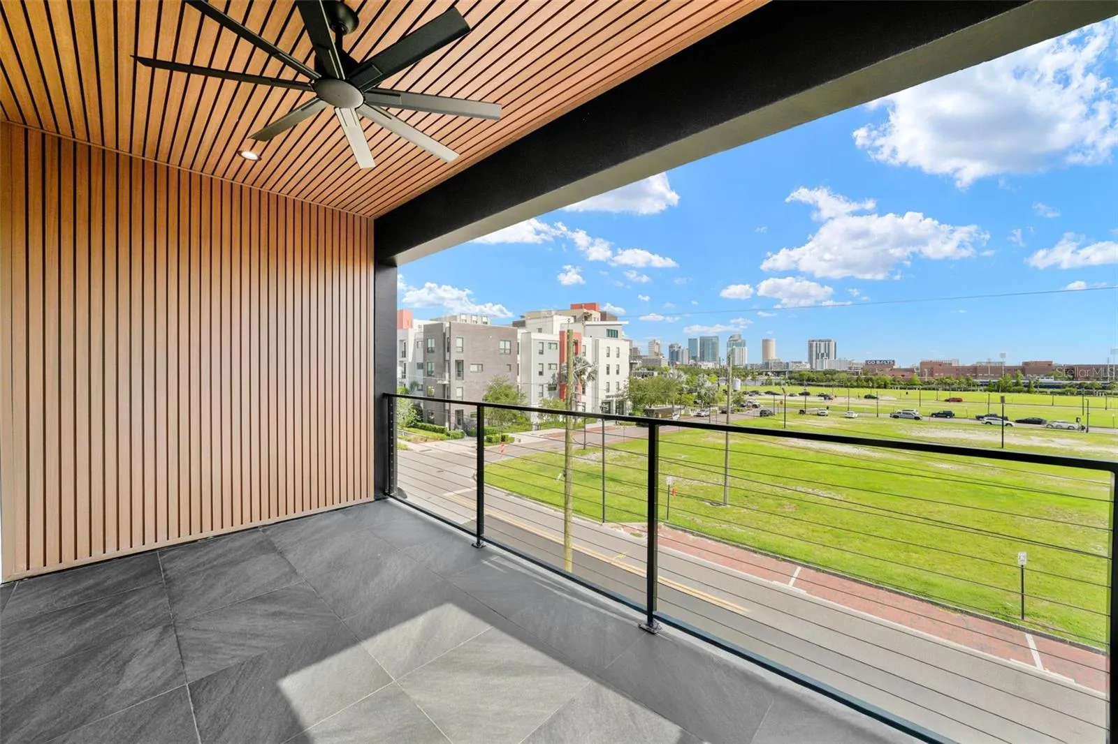 501 W ROSS AVE #4, #4