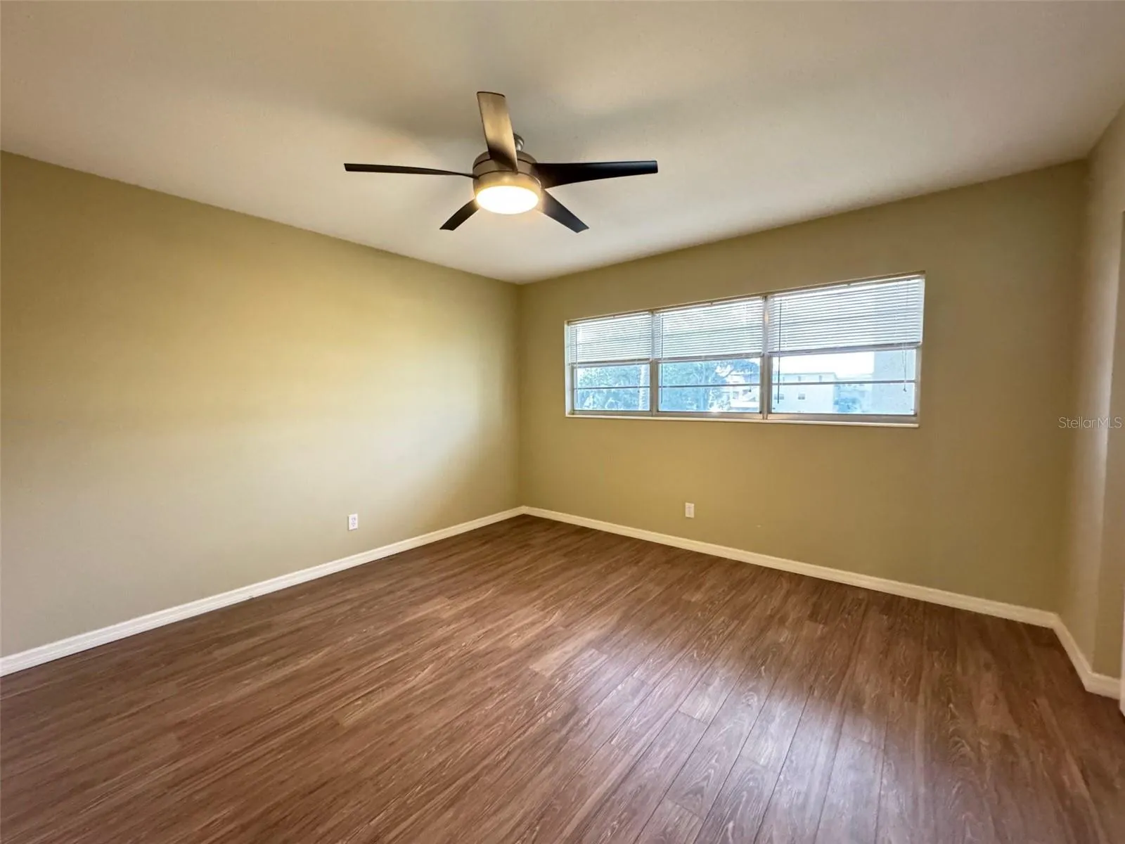 2360 WORLD PARKWAY BLVD #38, #38